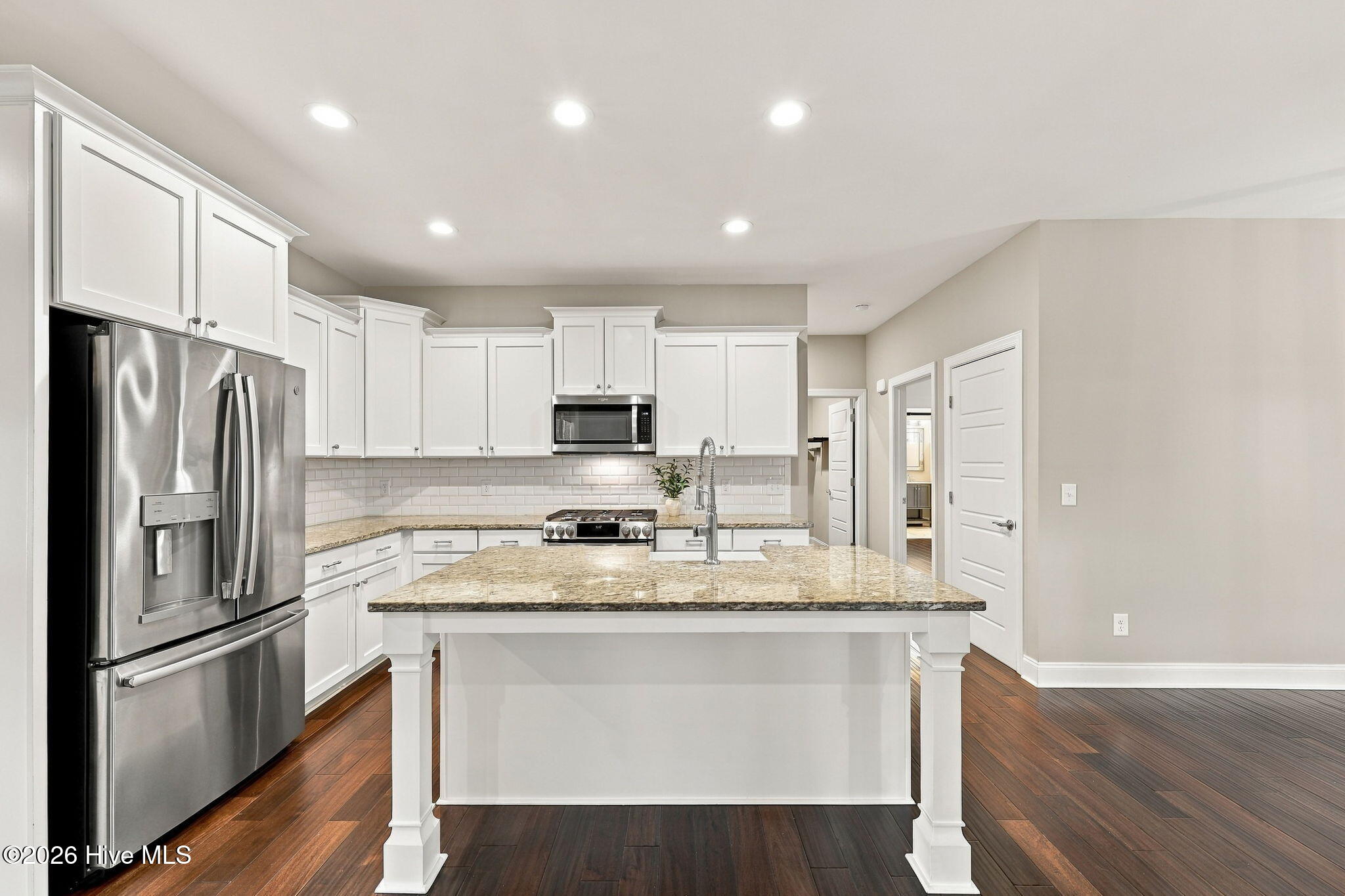 28 Bedford Circle Property Photo 14