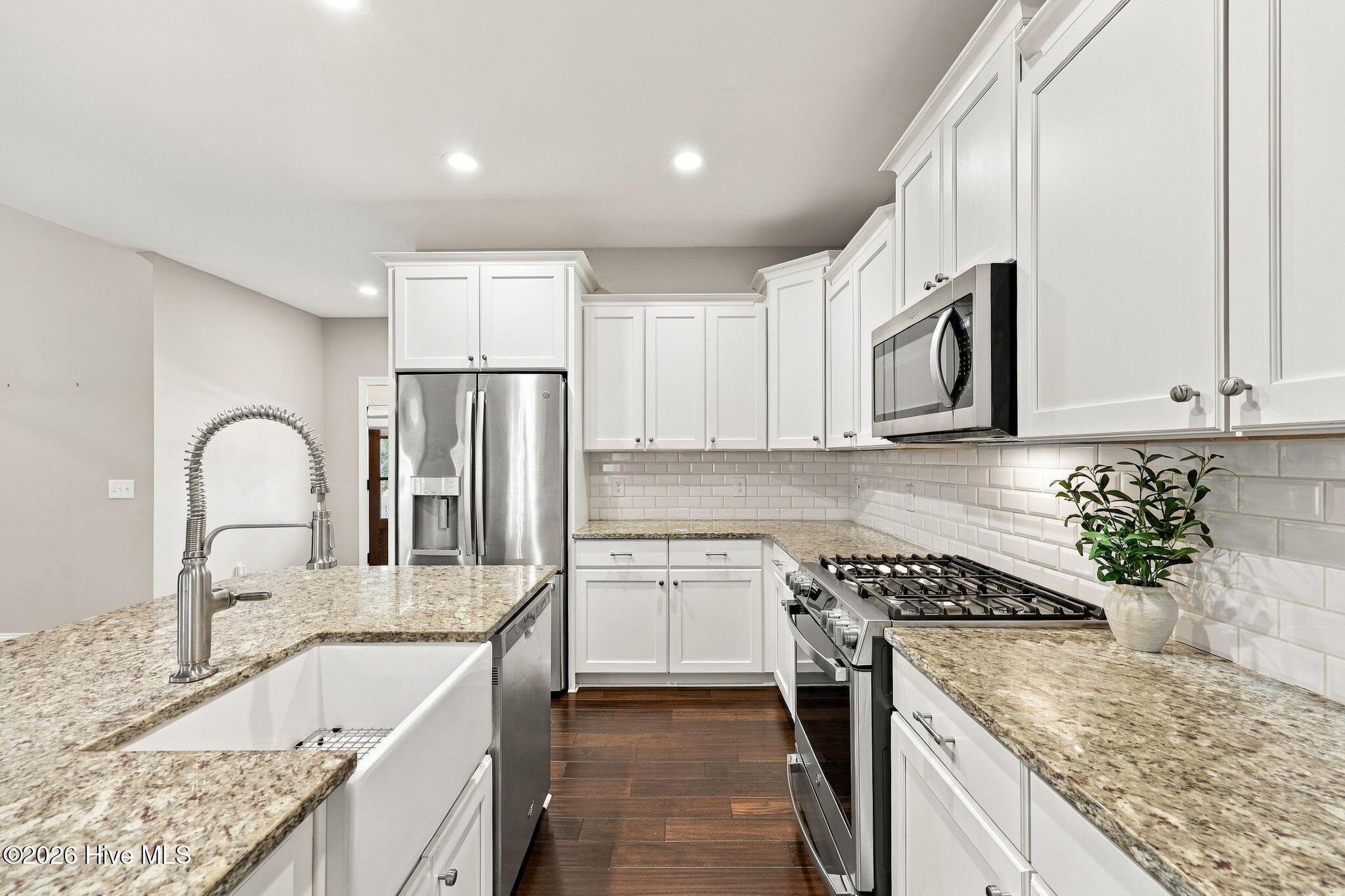 28 Bedford Circle Property Photo 16