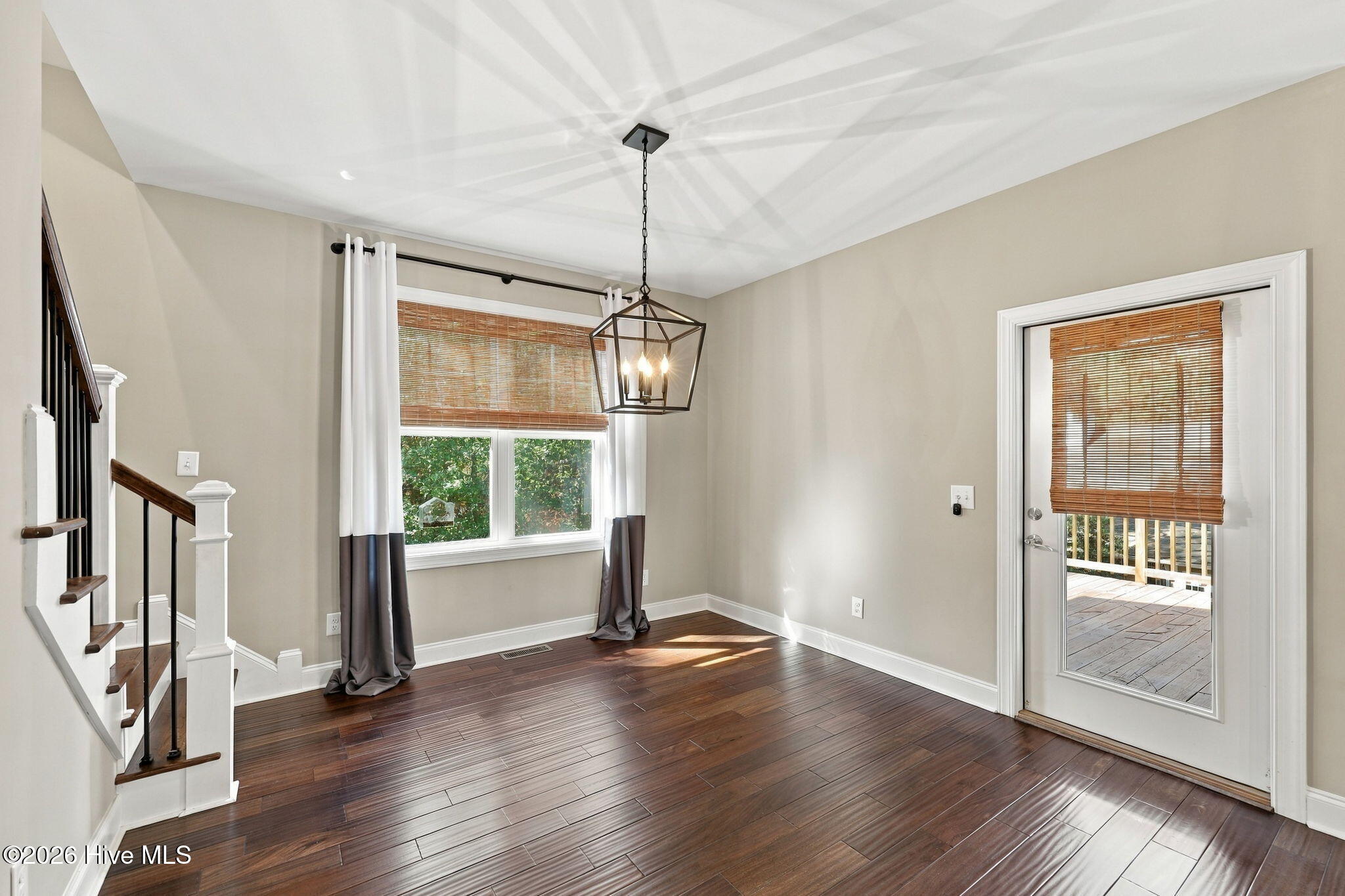28 Bedford Circle Property Photo 18