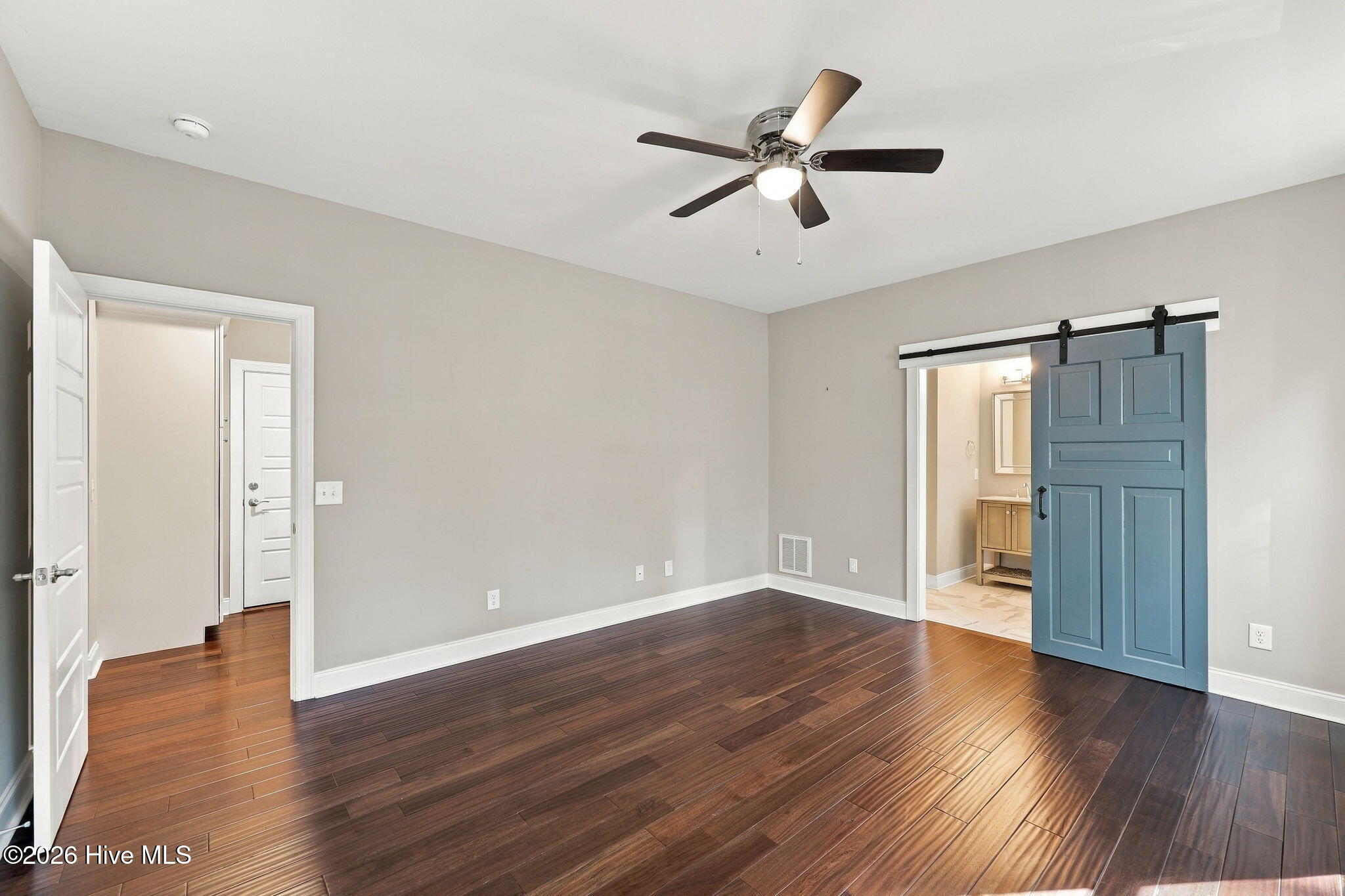 28 Bedford Circle Property Photo 22