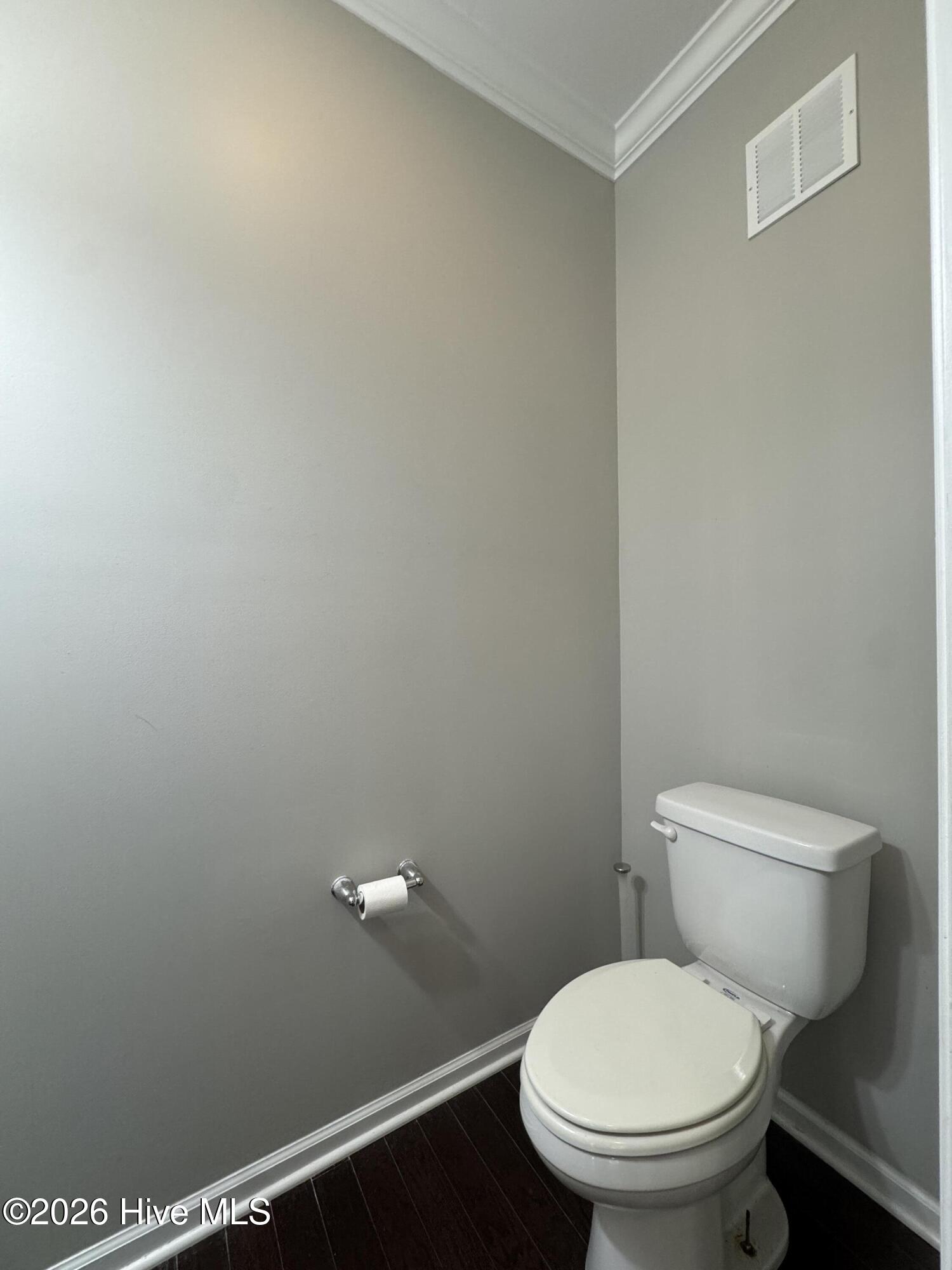 210 Lynden Lane Property Photo 17