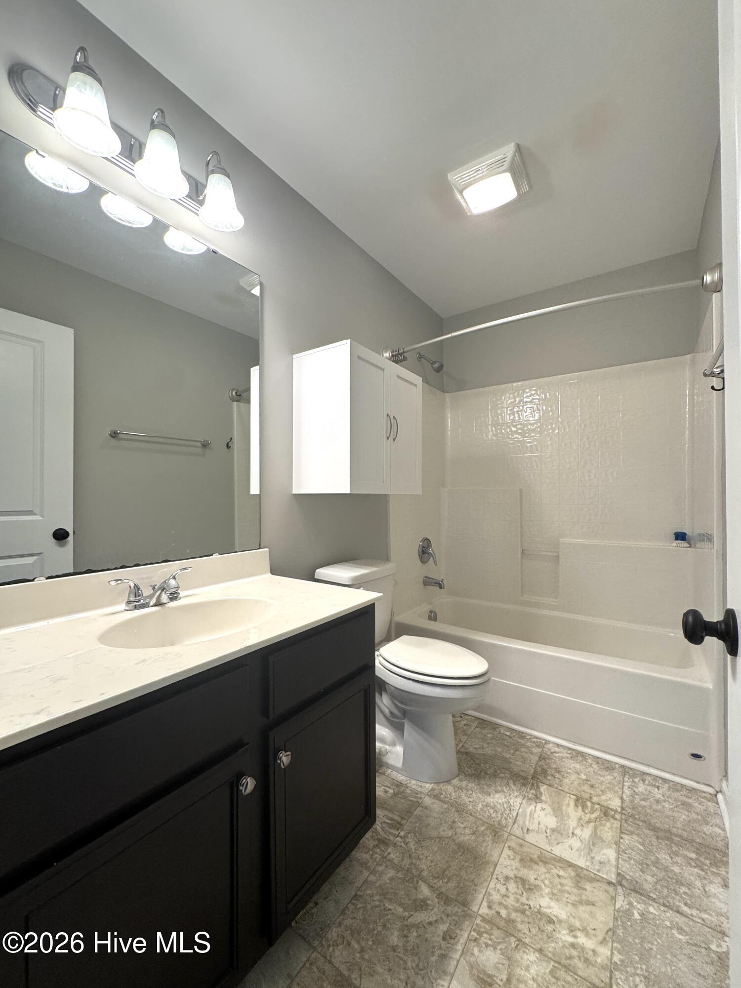 210 Lynden Lane Property Photo 31