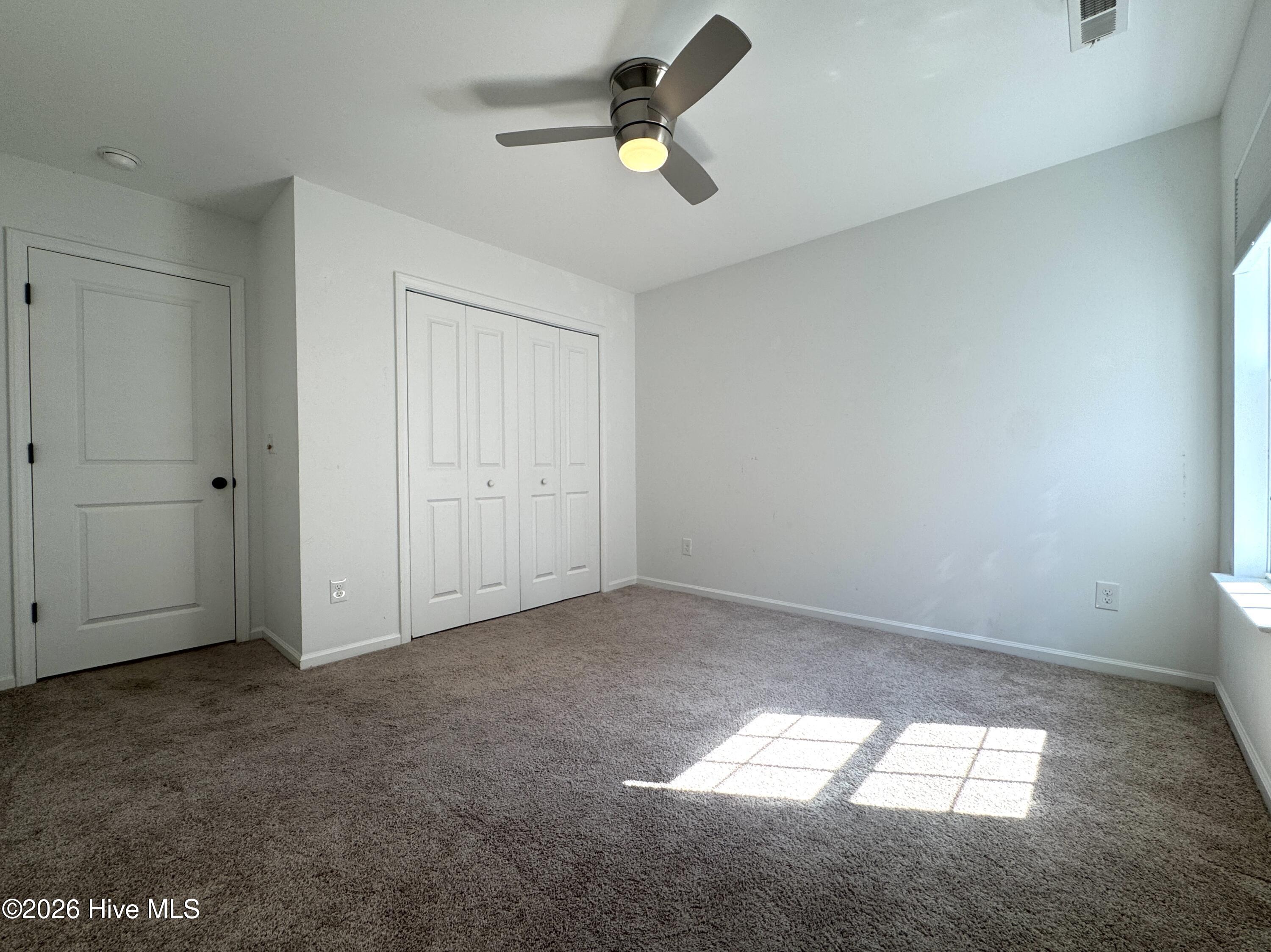210 Lynden Lane Property Photo 32