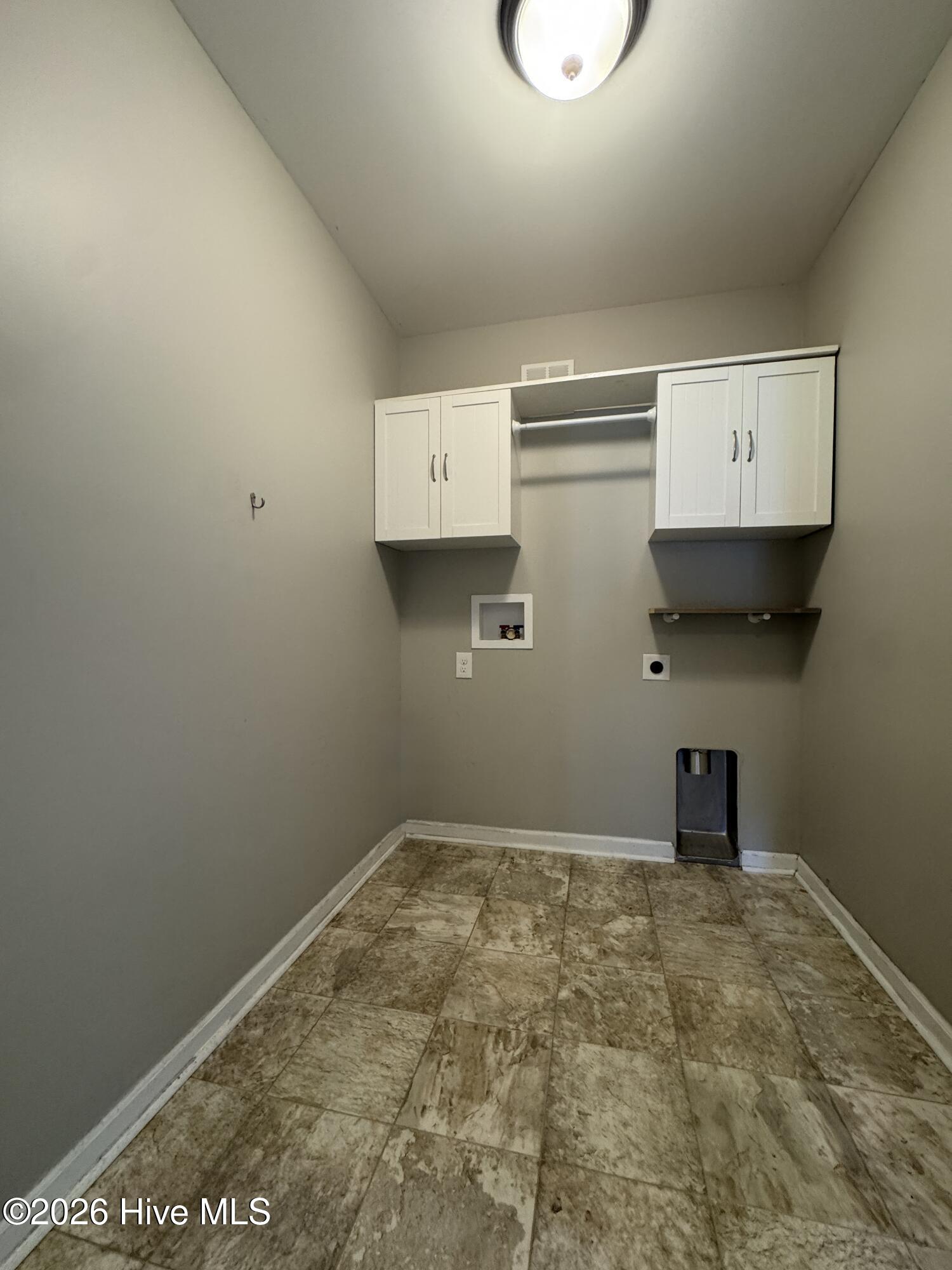 210 Lynden Lane Property Photo 35