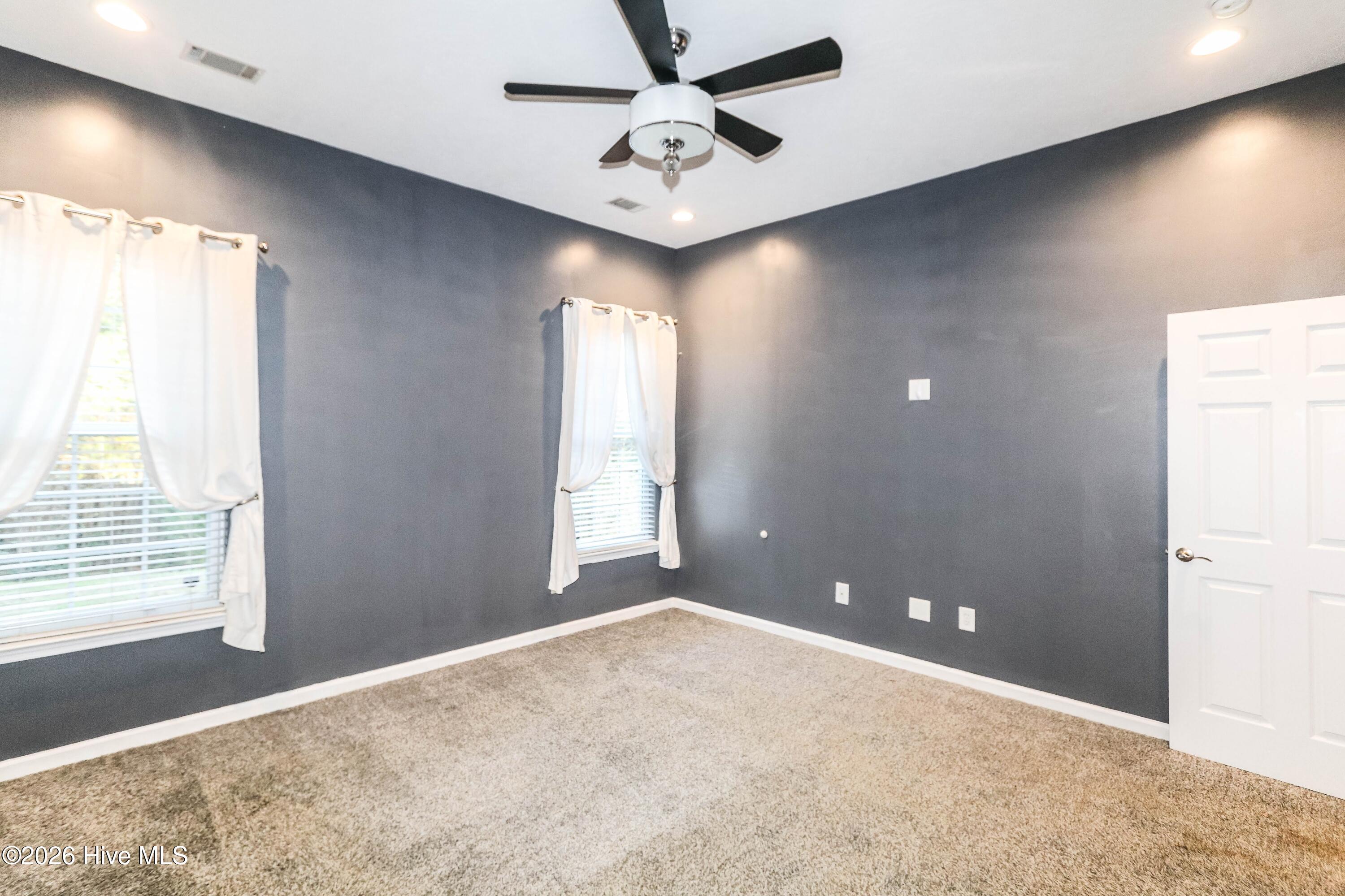 4704 Park Ridge Court Property Photo 32