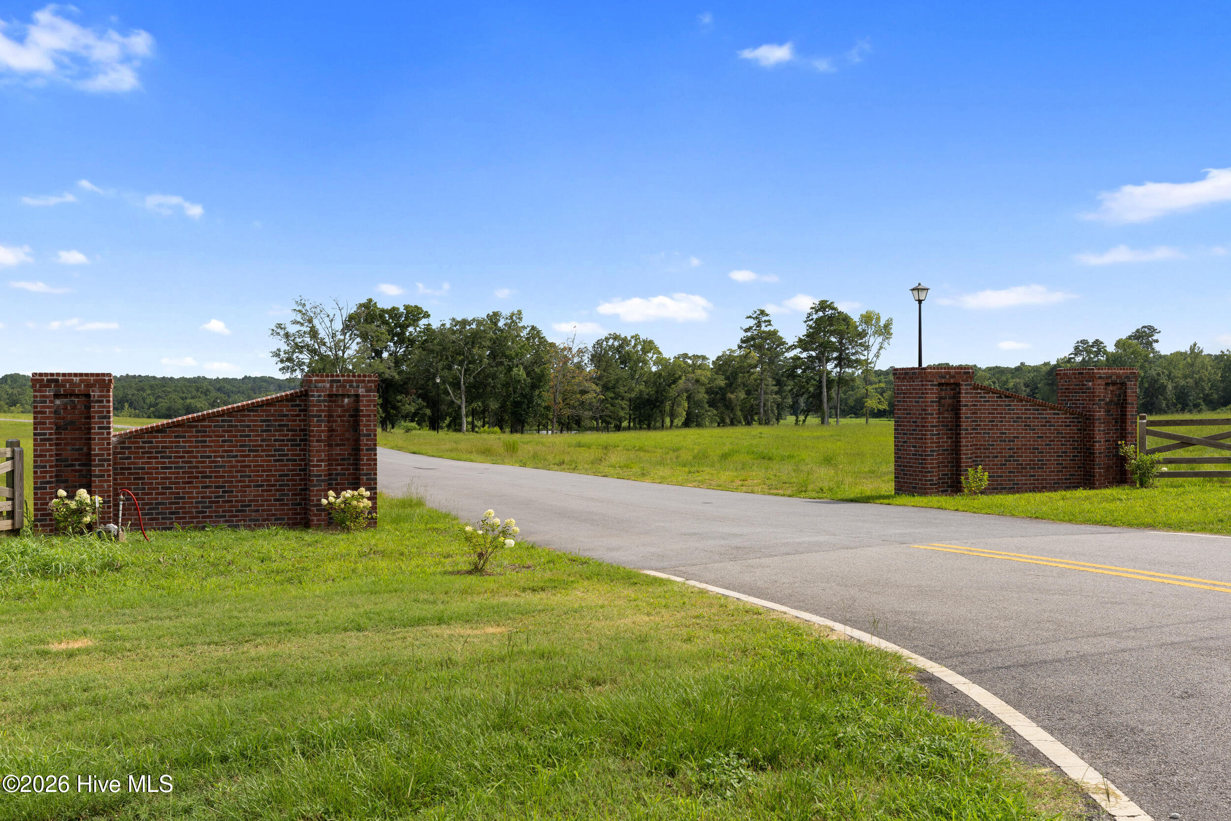 497 Gray Hill Road Property Photo 8