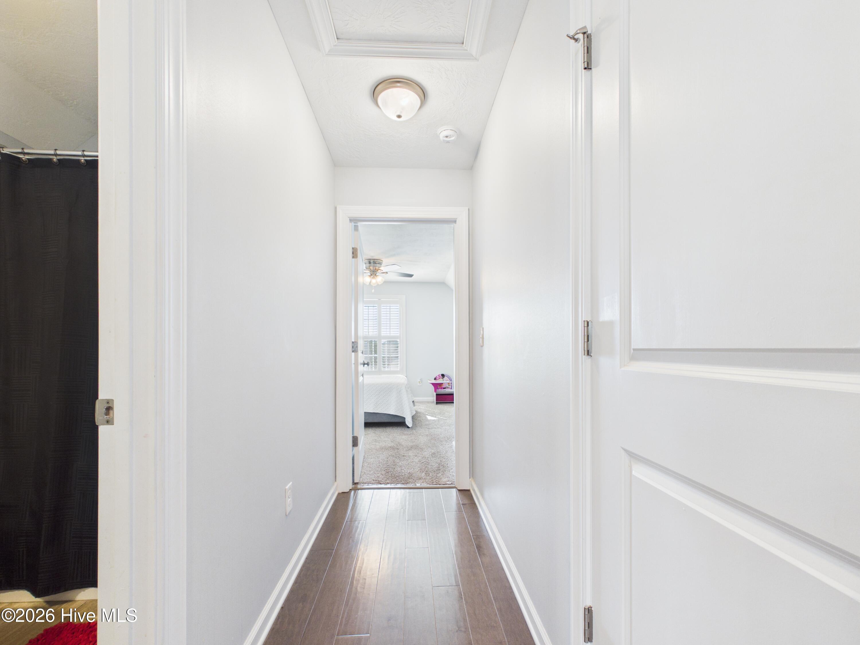 1016 Glenhaven Drive Property Photo 10
