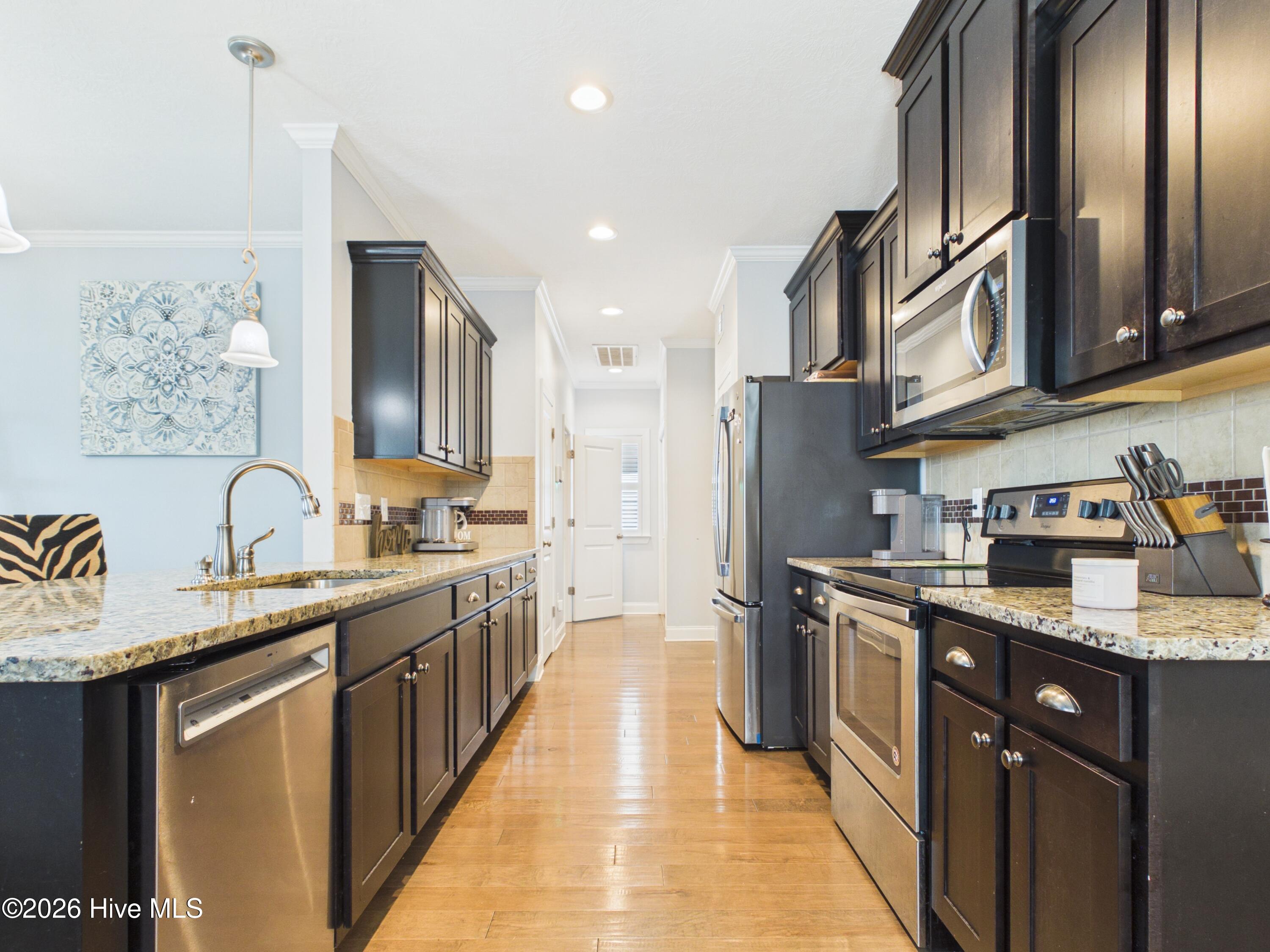 1016 Glenhaven Drive Property Photo 19