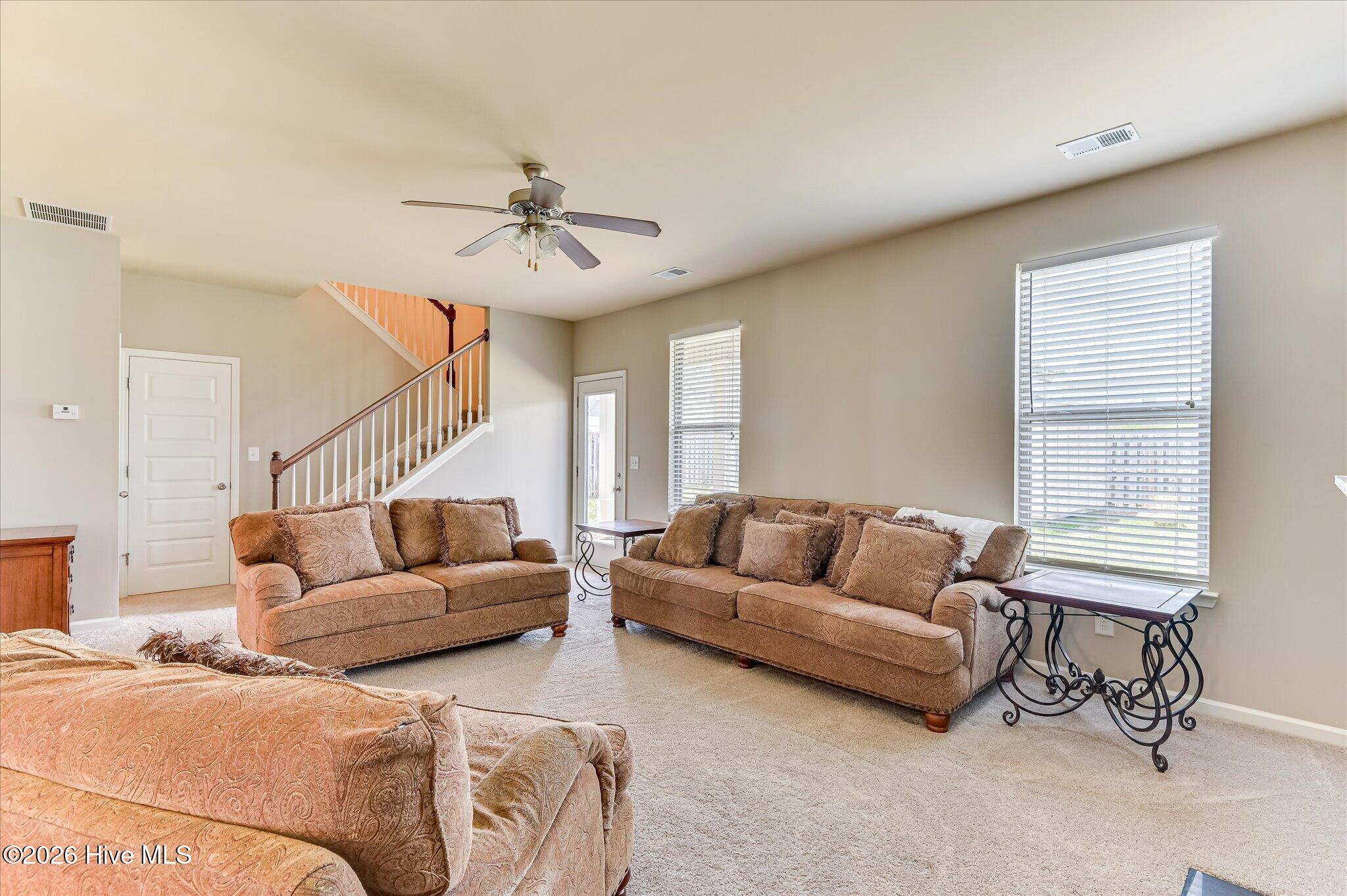 189 Pendulum Ridge Property Photo 13