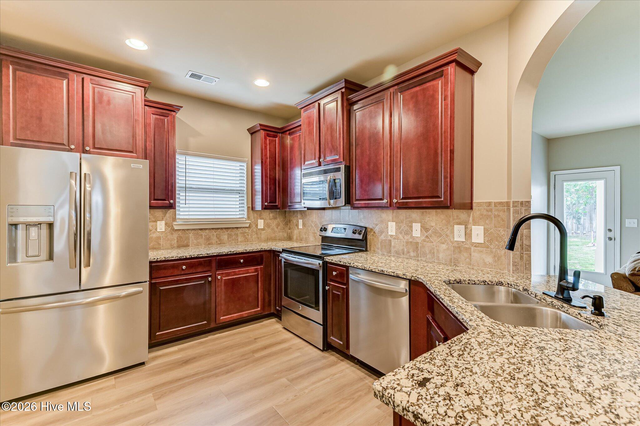 189 Pendulum Ridge Property Photo 16