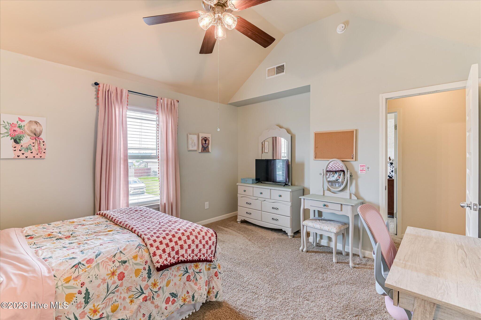 189 Pendulum Ridge Property Photo 28