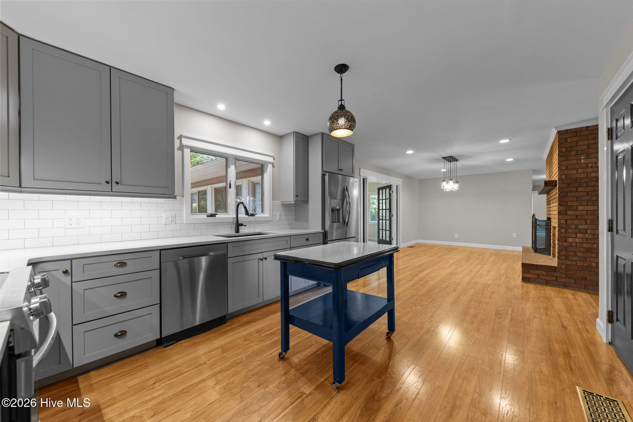 89 S Lakeshore Drive Property Photo 11