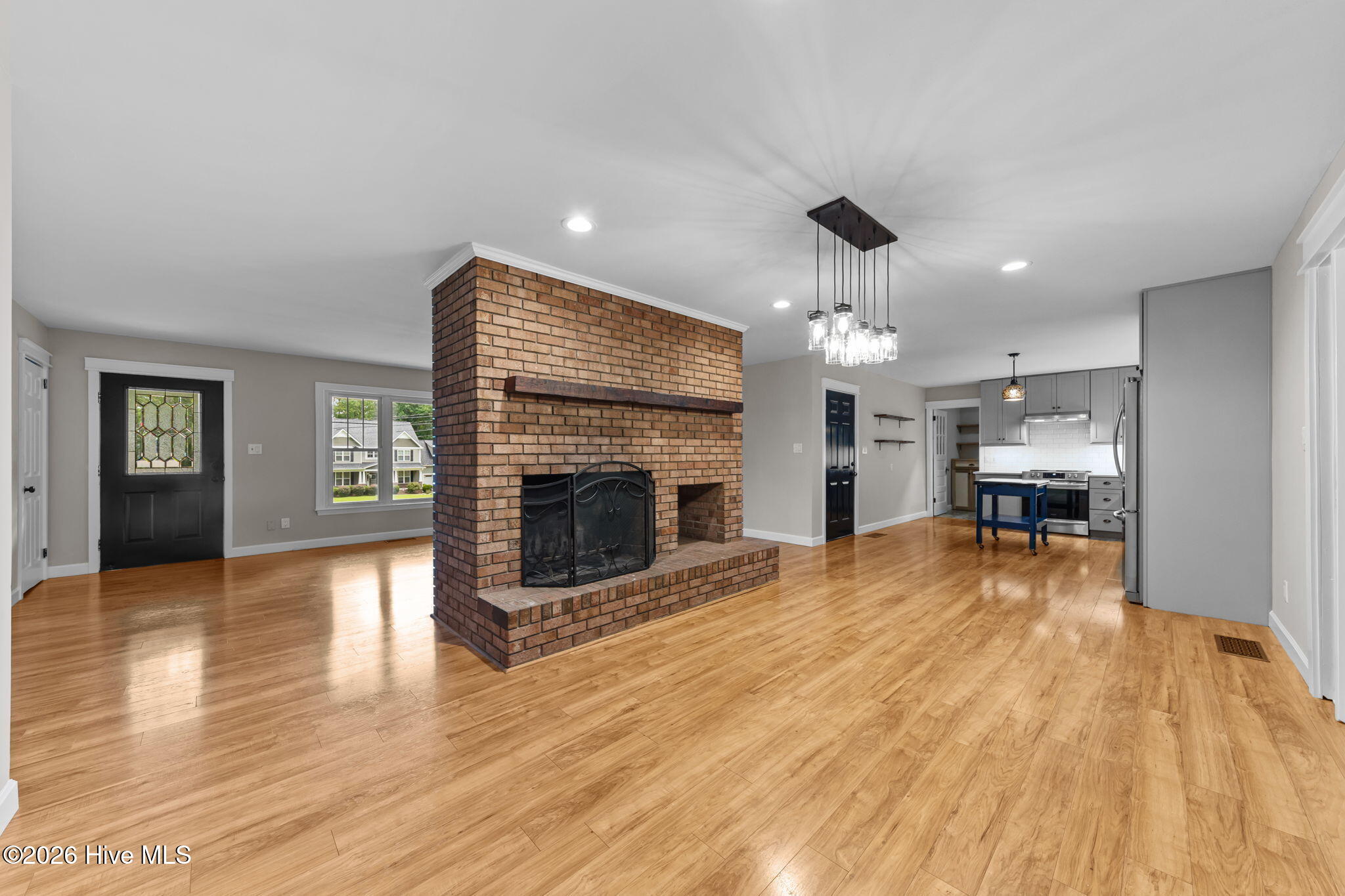 89 S Lakeshore Drive Property Photo 24