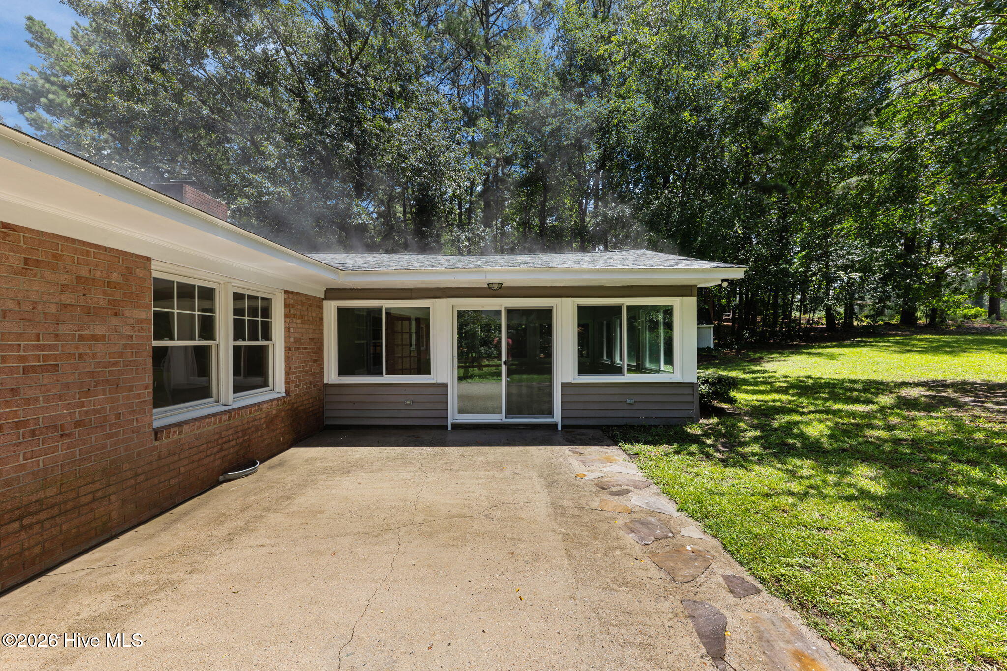 89 S Lakeshore Drive Property Photo 30