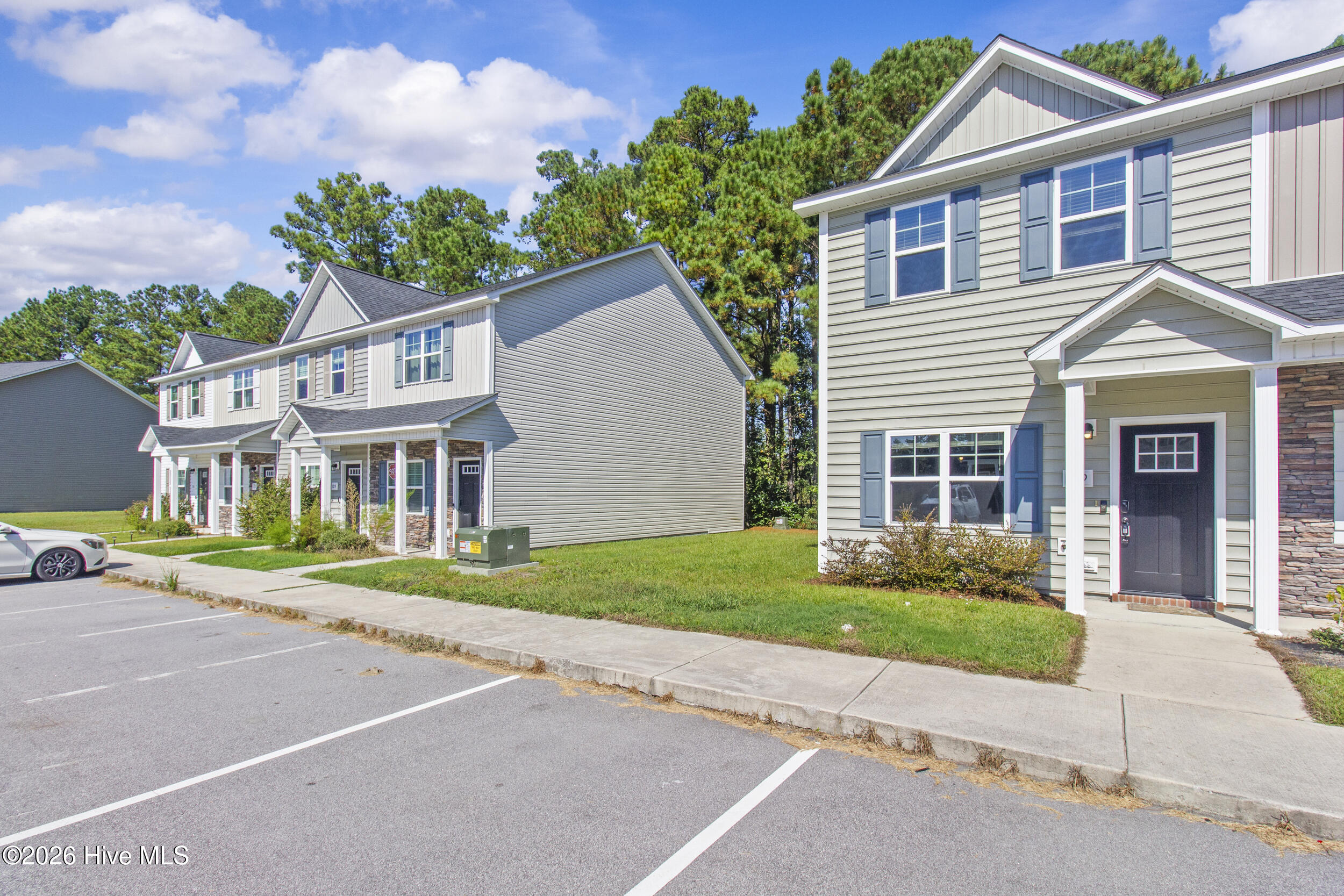 109 Jaydn Drive E Property Photo 1