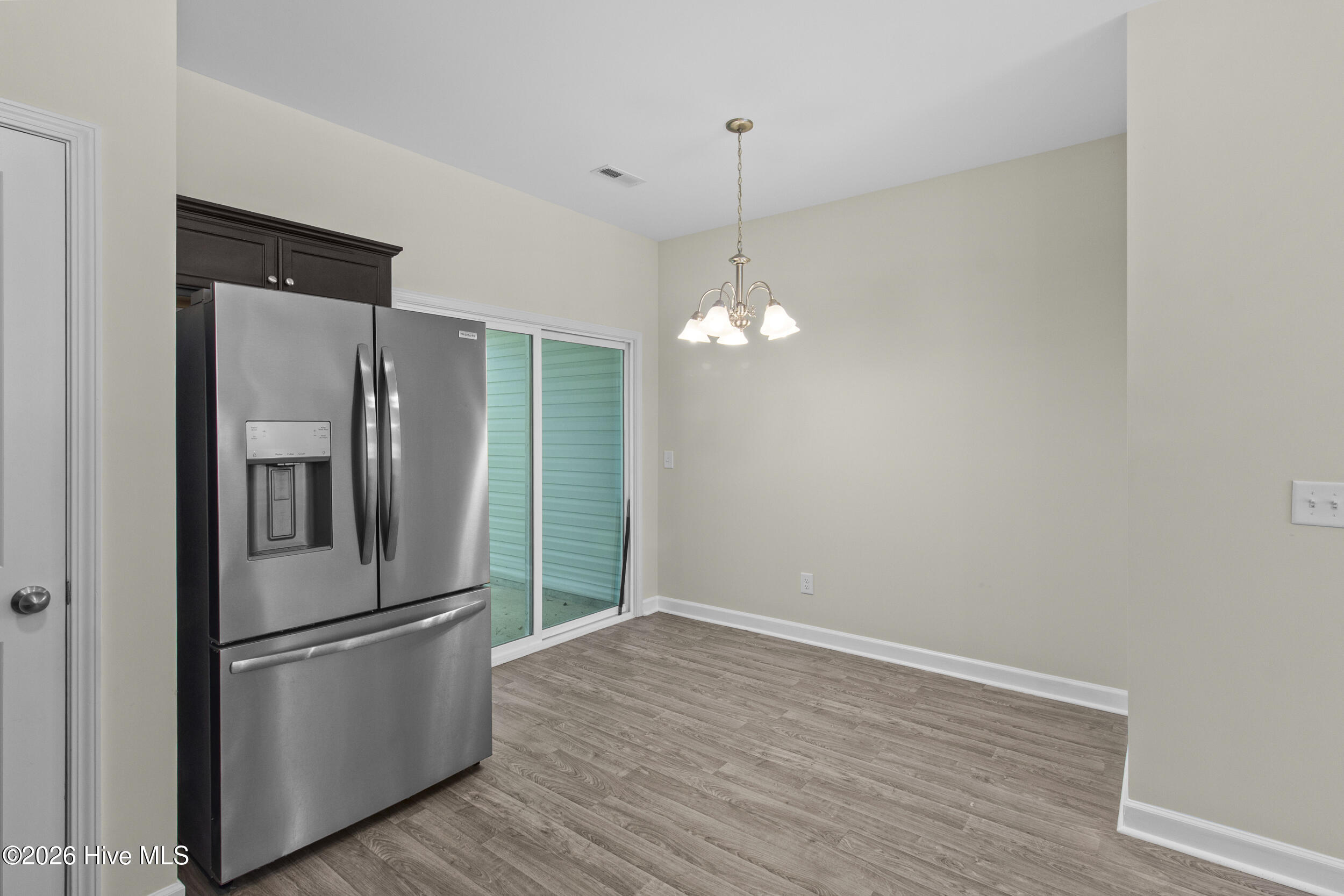 109 Jaydn Drive E Property Photo 20