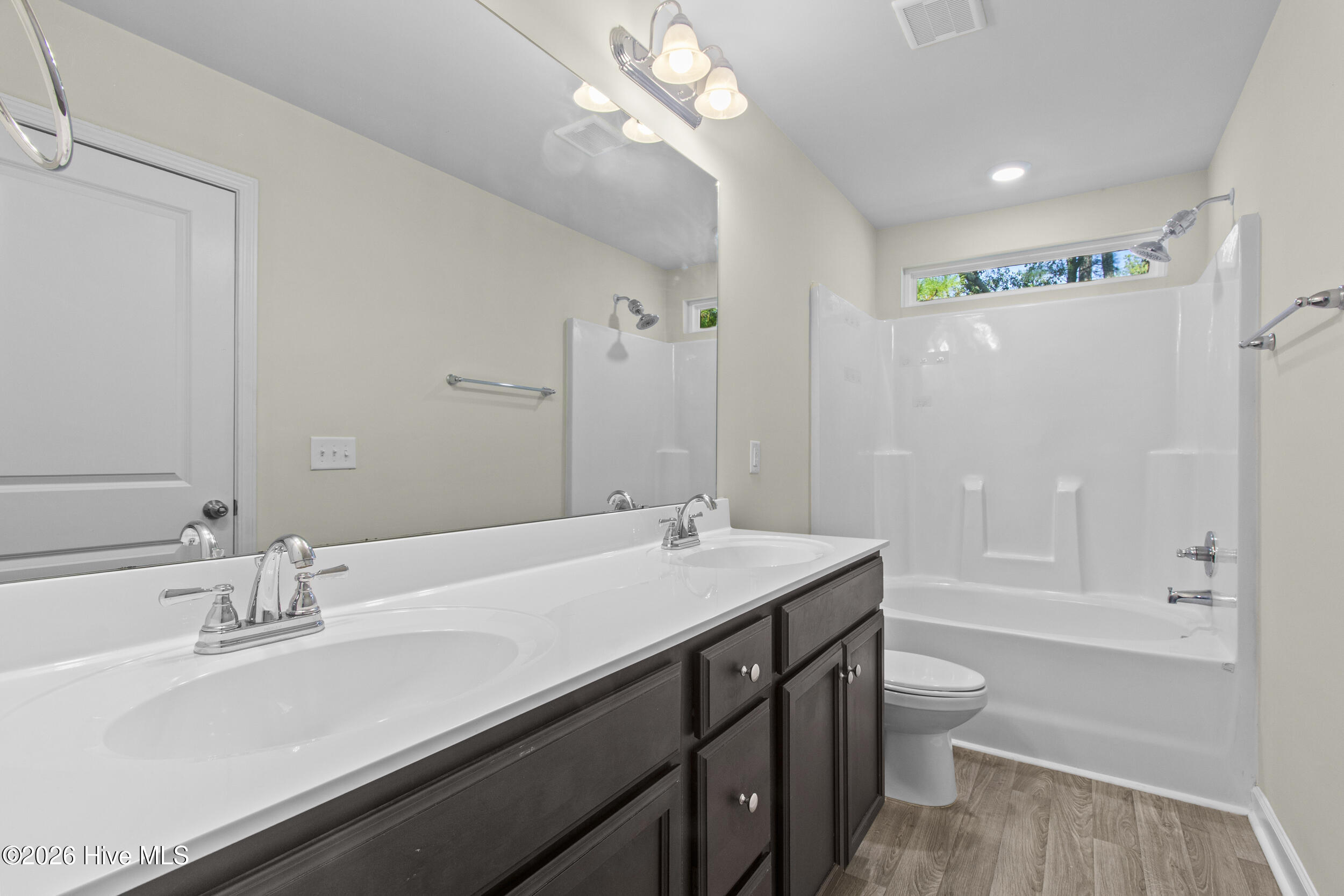 109 Jaydn Drive E Property Photo 25