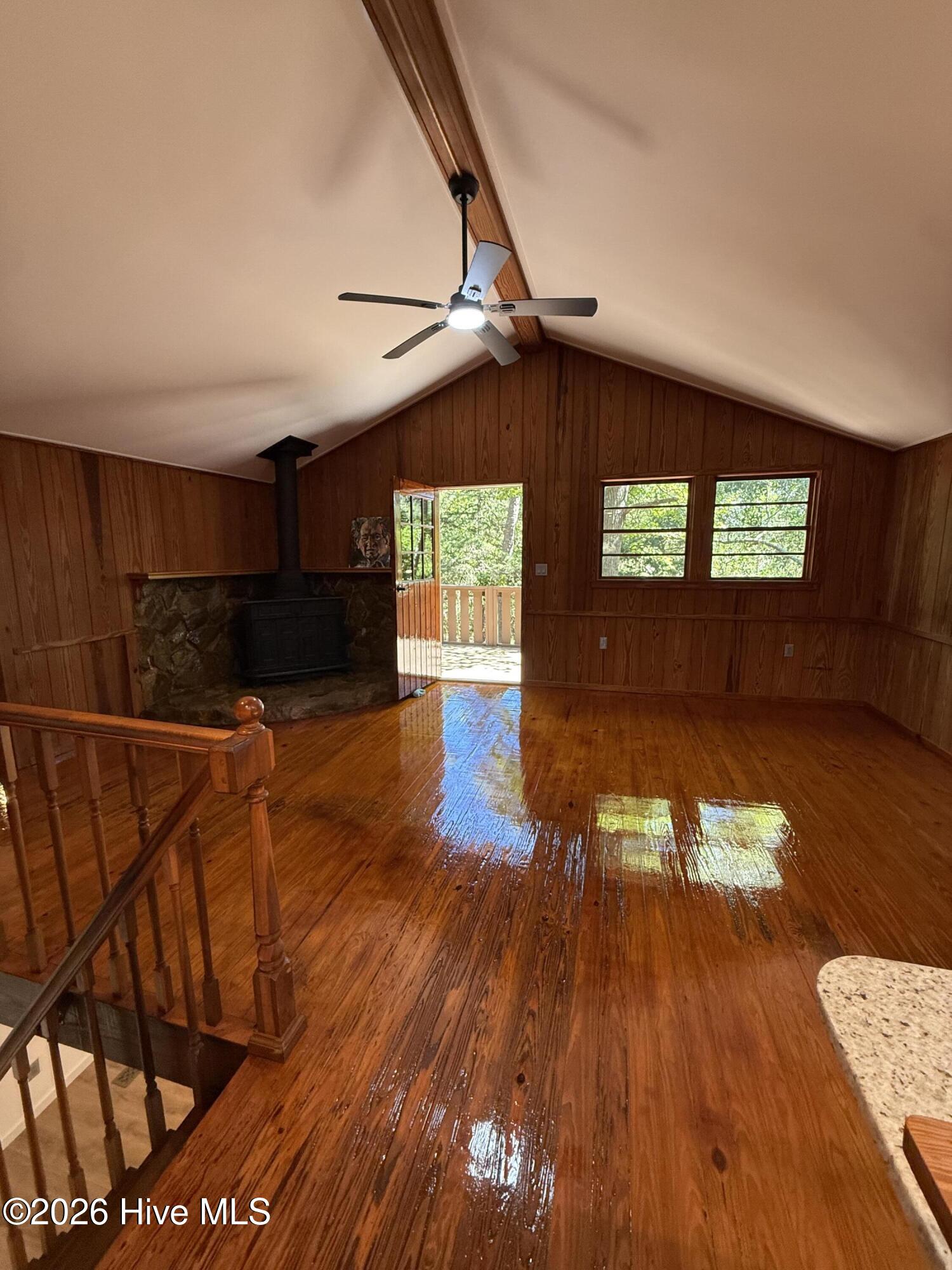5558 Dogwood Drive Ne Property Photo 13