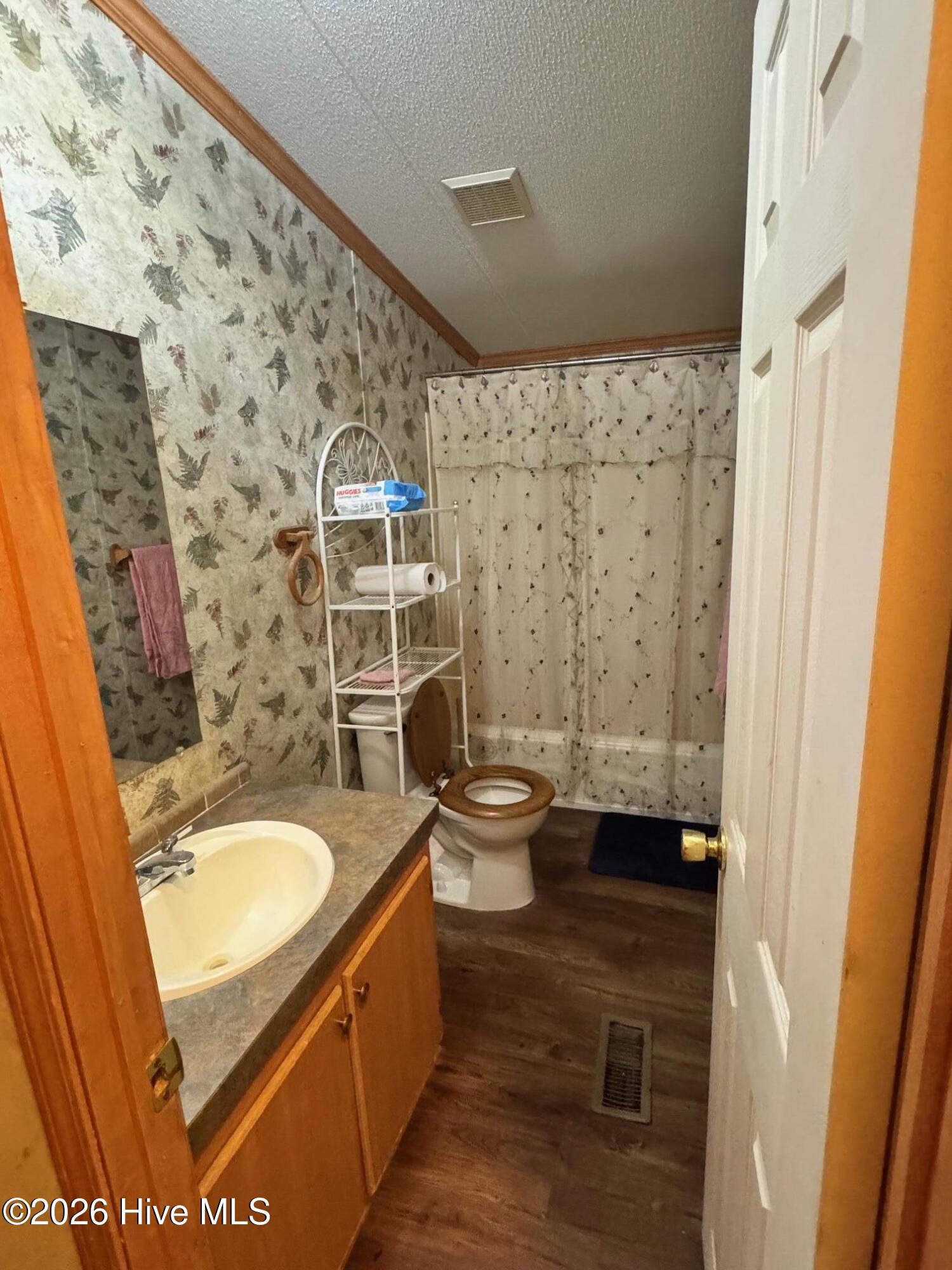 3205 Deanswood Drive Property Photo 7