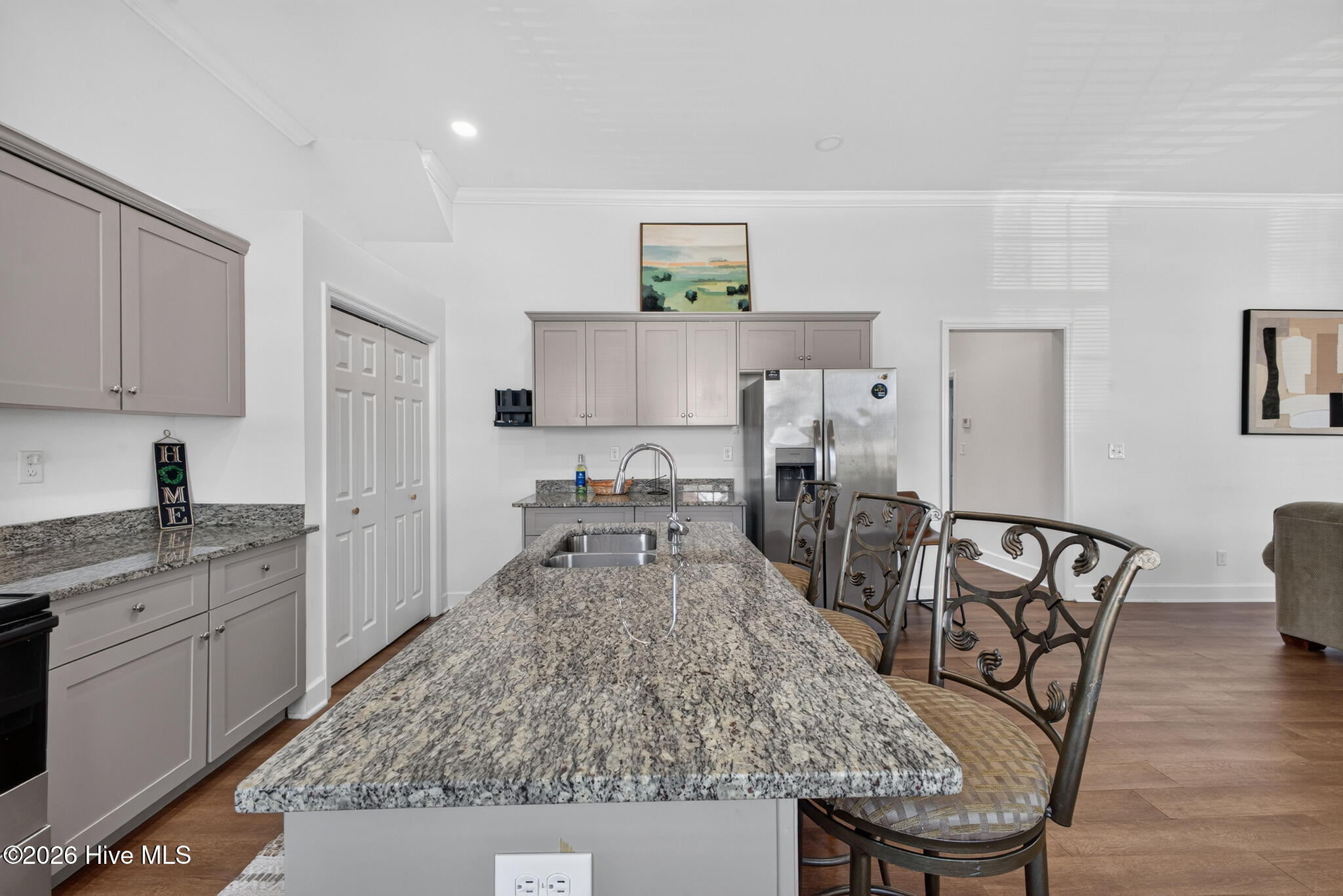 924 Barnes Street Property Photo 13