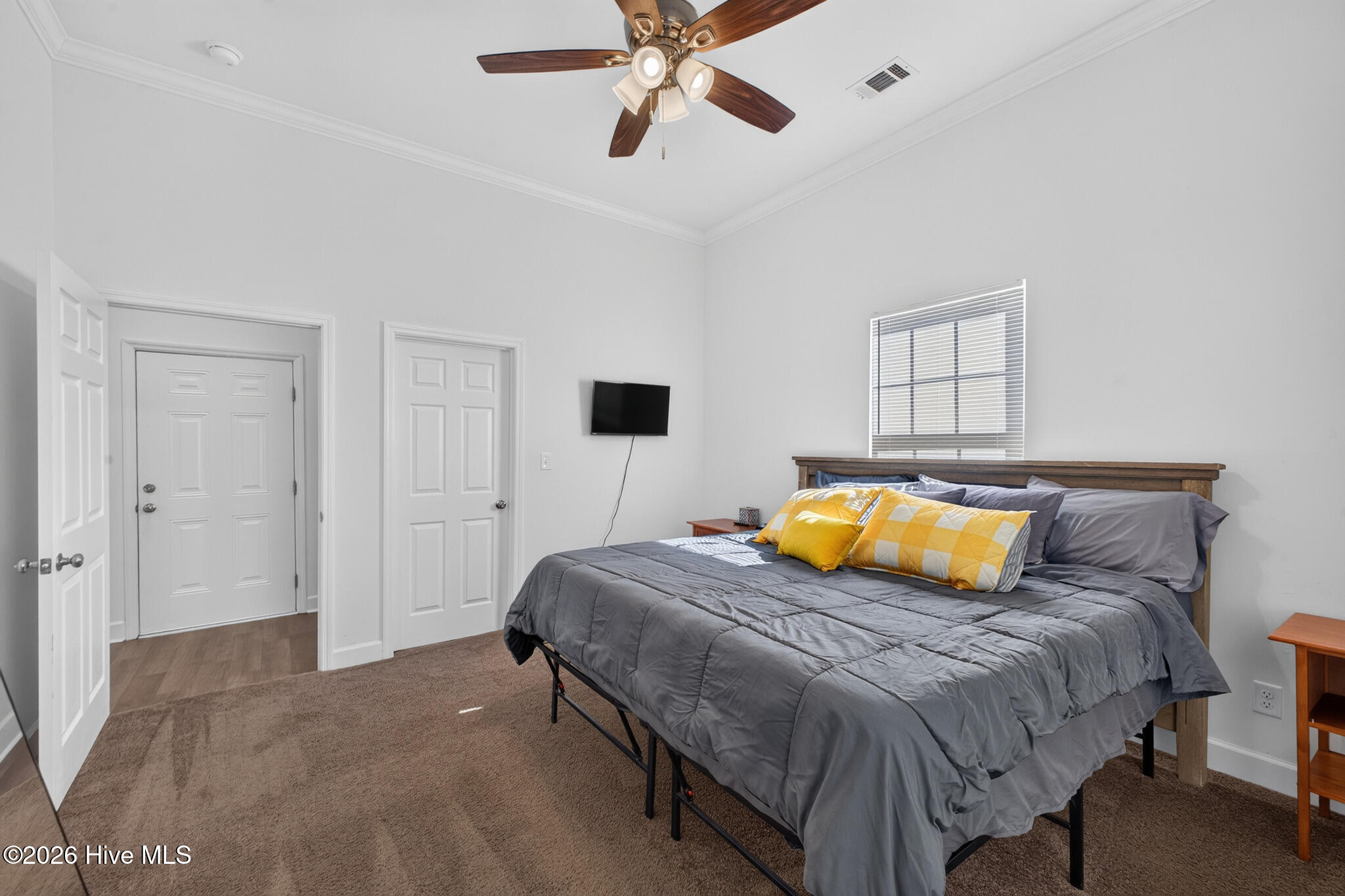 924 Barnes Street Property Photo 18
