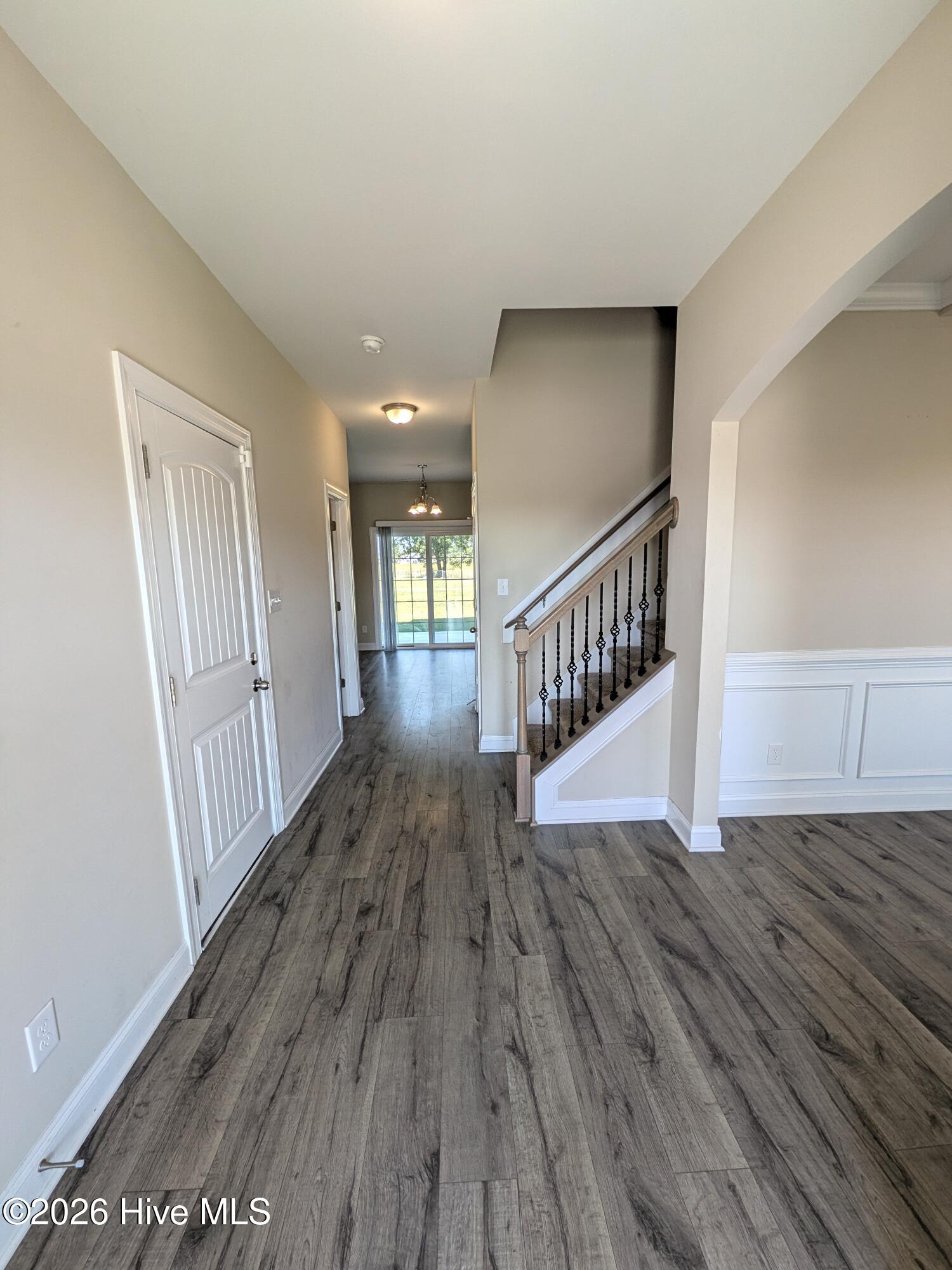 205 Eddie Drive Property Photo 3