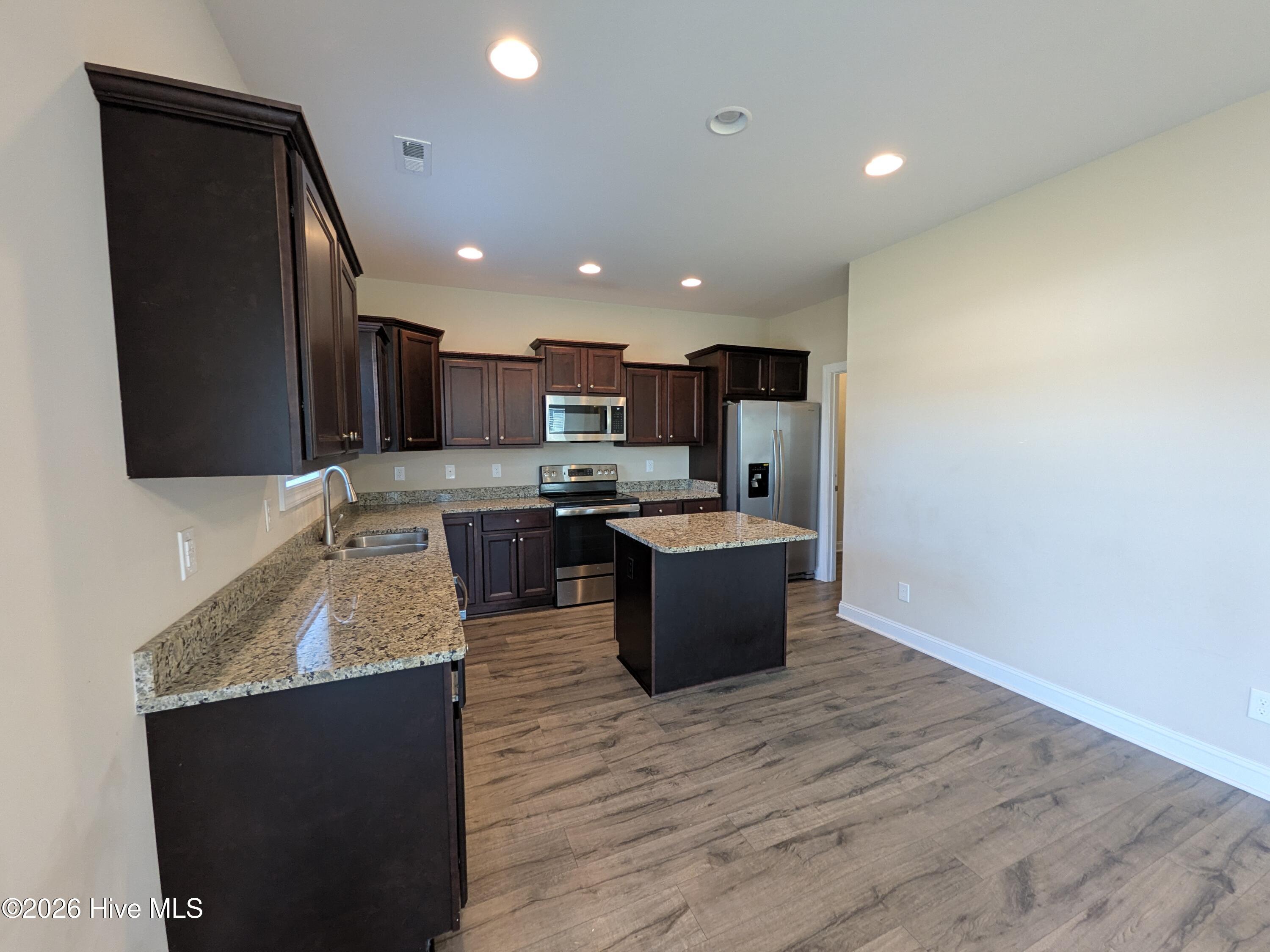 205 Eddie Drive Property Photo 6