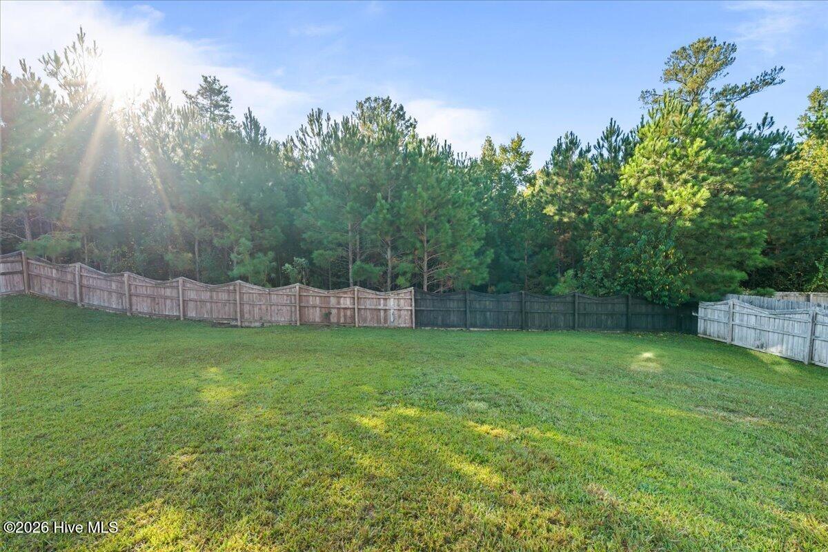 515 New Castle Lane Property Photo 17