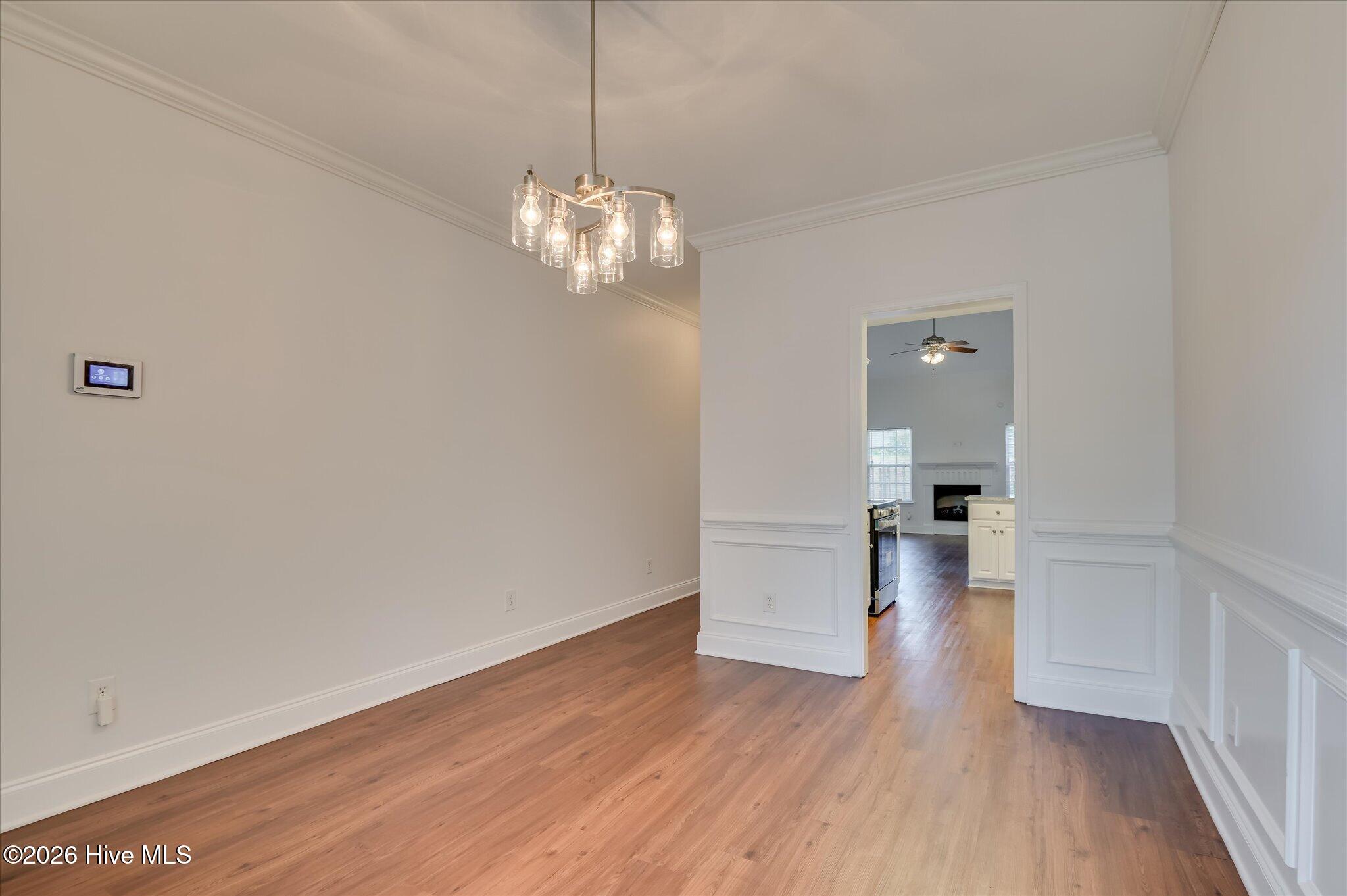 306 High Meadows Place Property Photo 8