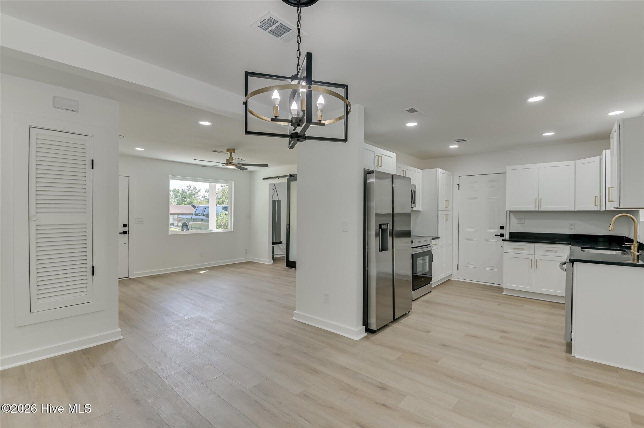 3407 Charing Cross Court Property Photo 13