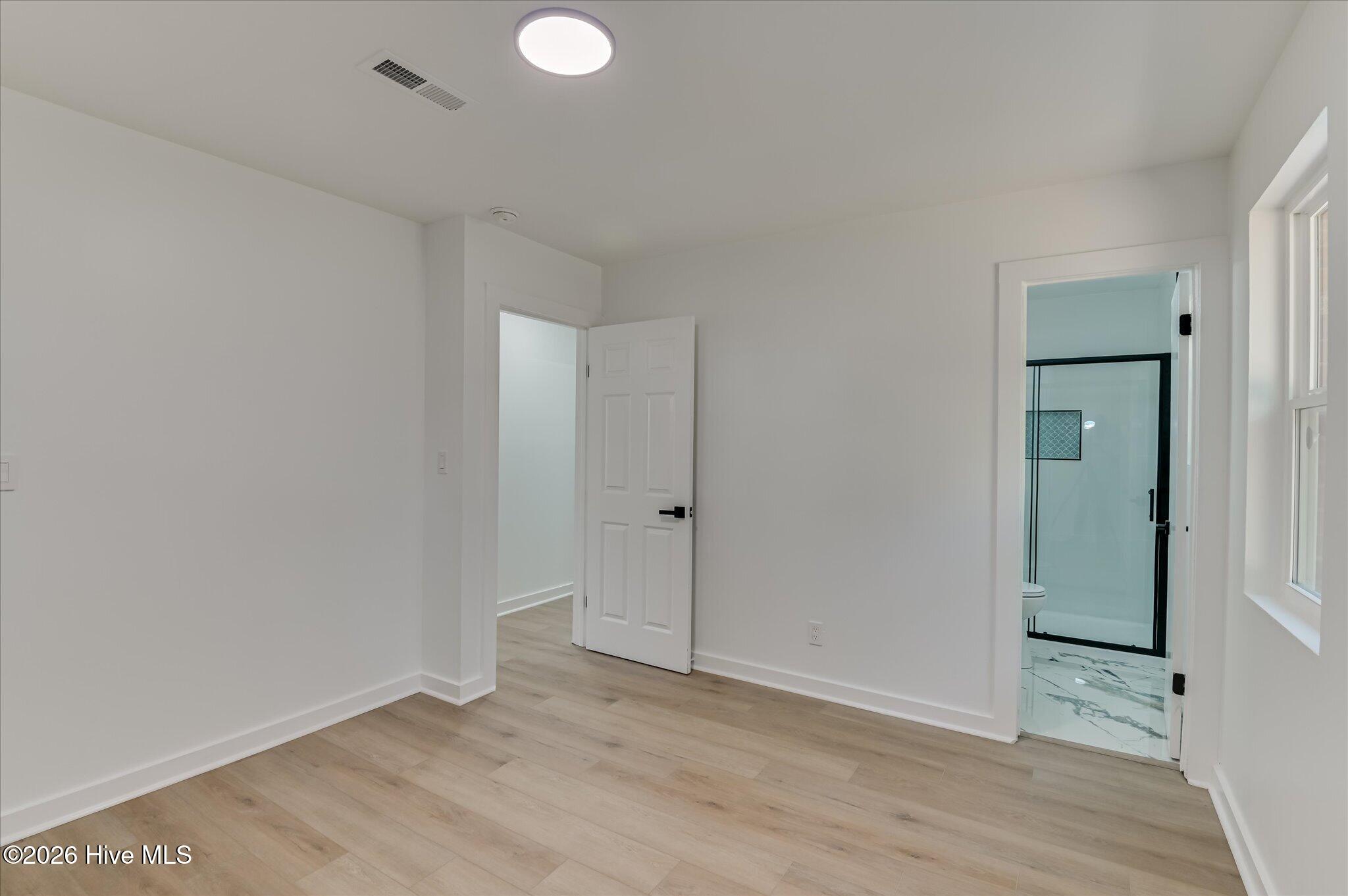 3407 Charing Cross Court Property Photo 23