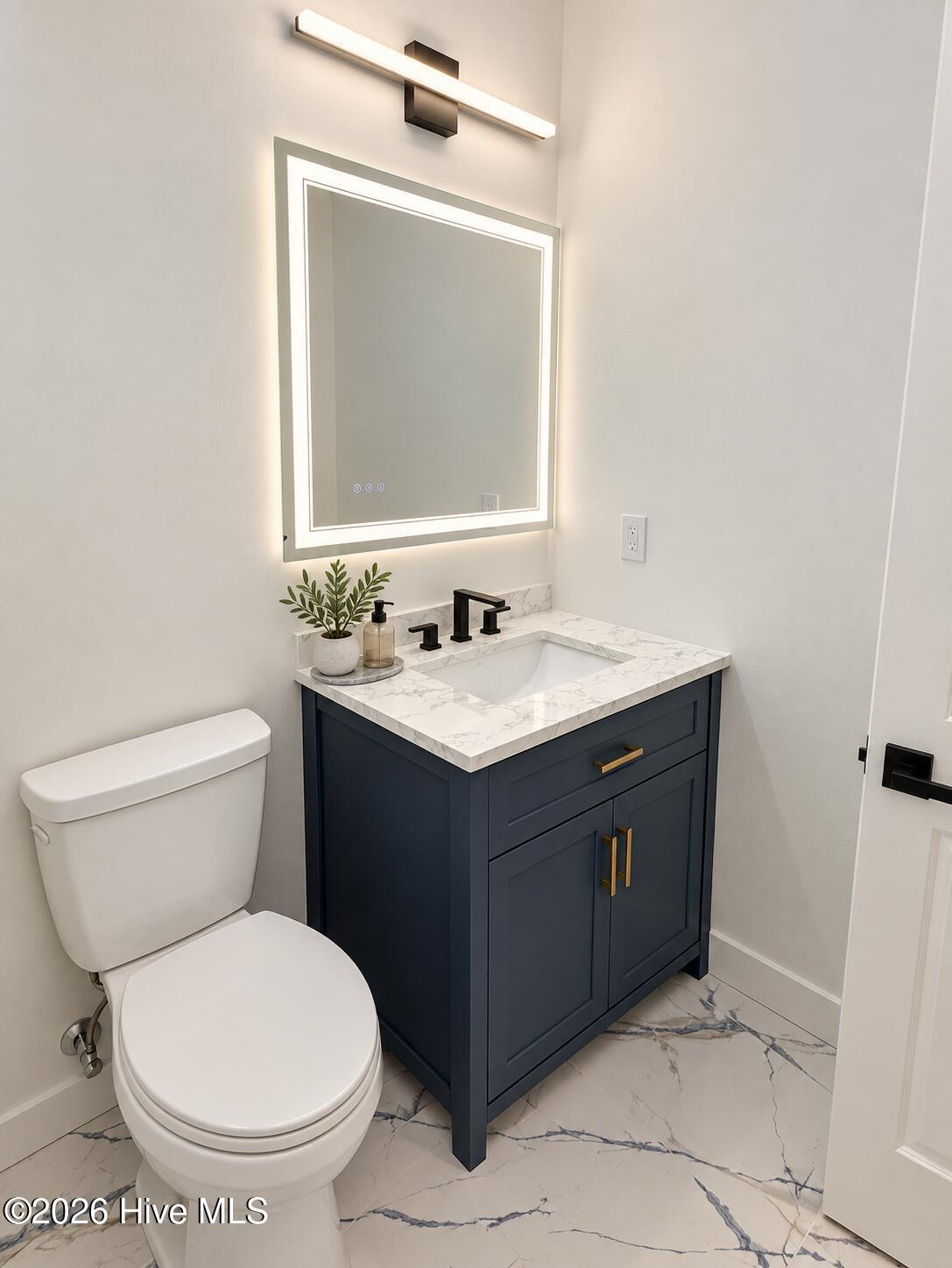 3407 Charing Cross Court Property Photo 28