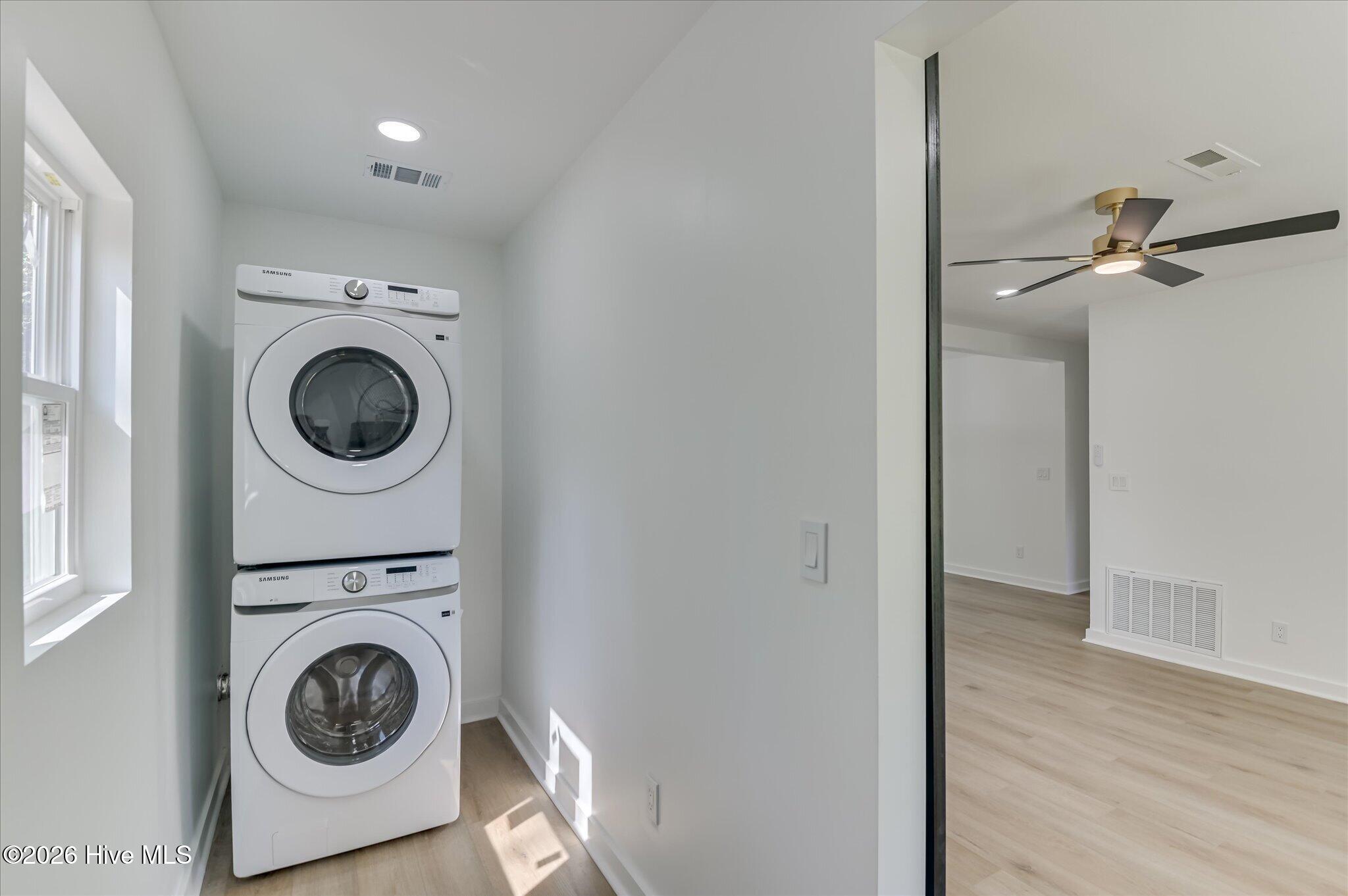 3407 Charing Cross Court Property Photo 31