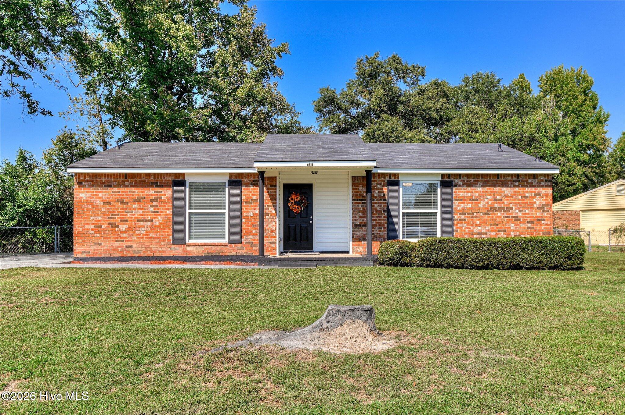 3219 Gerald Drive E Property Photo 2