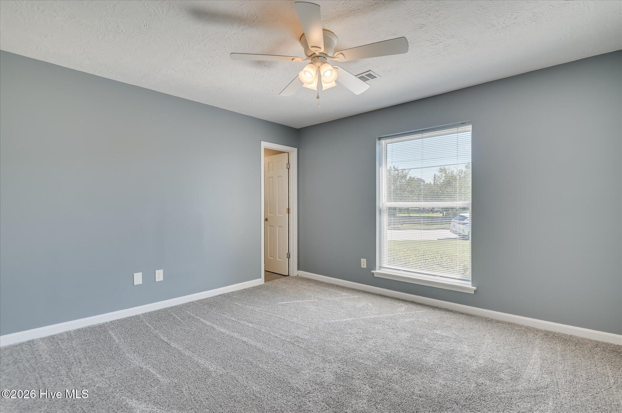 3219 Gerald Drive E Property Photo 24