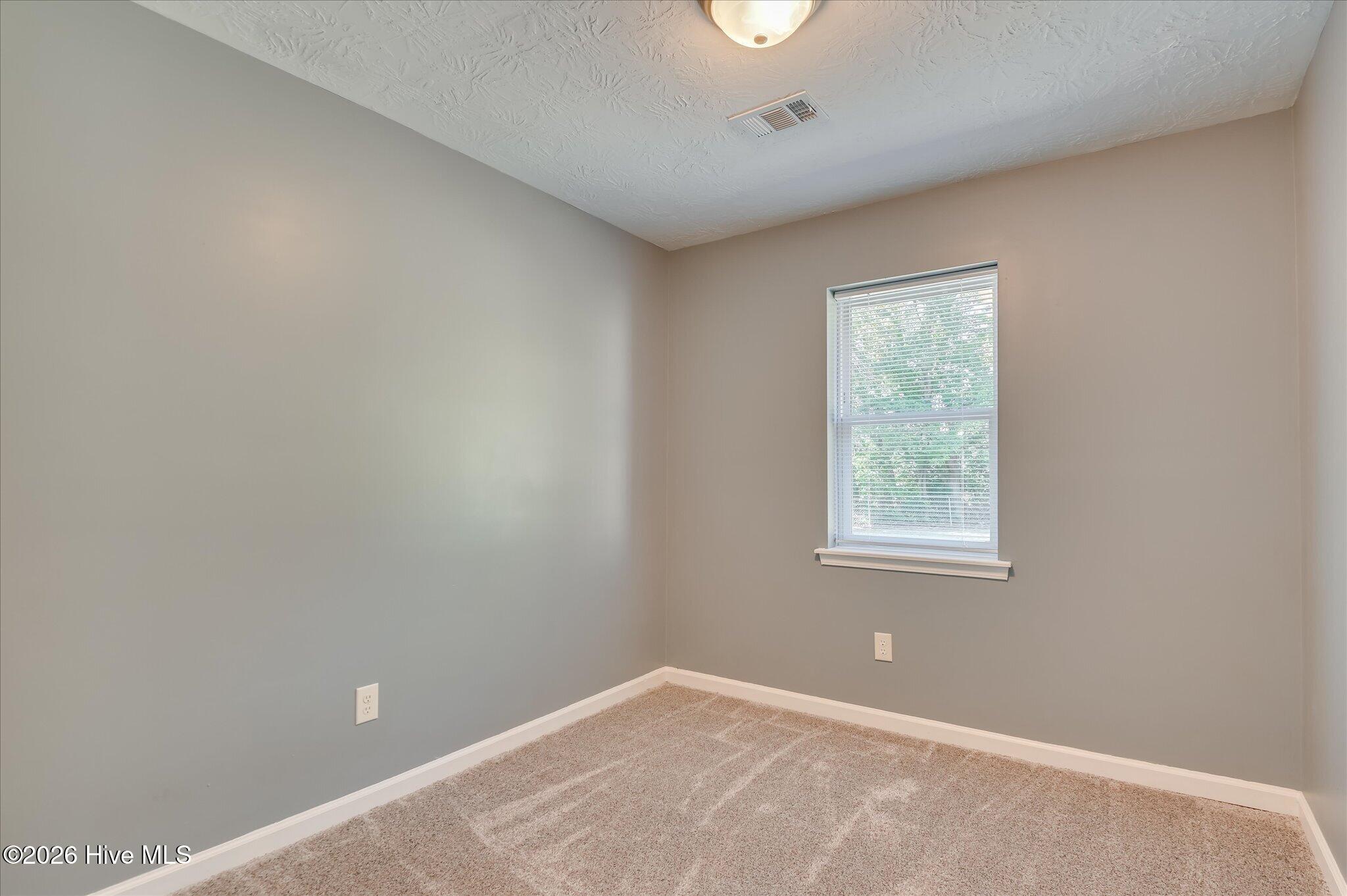 3219 Gerald Drive E Property Photo 27