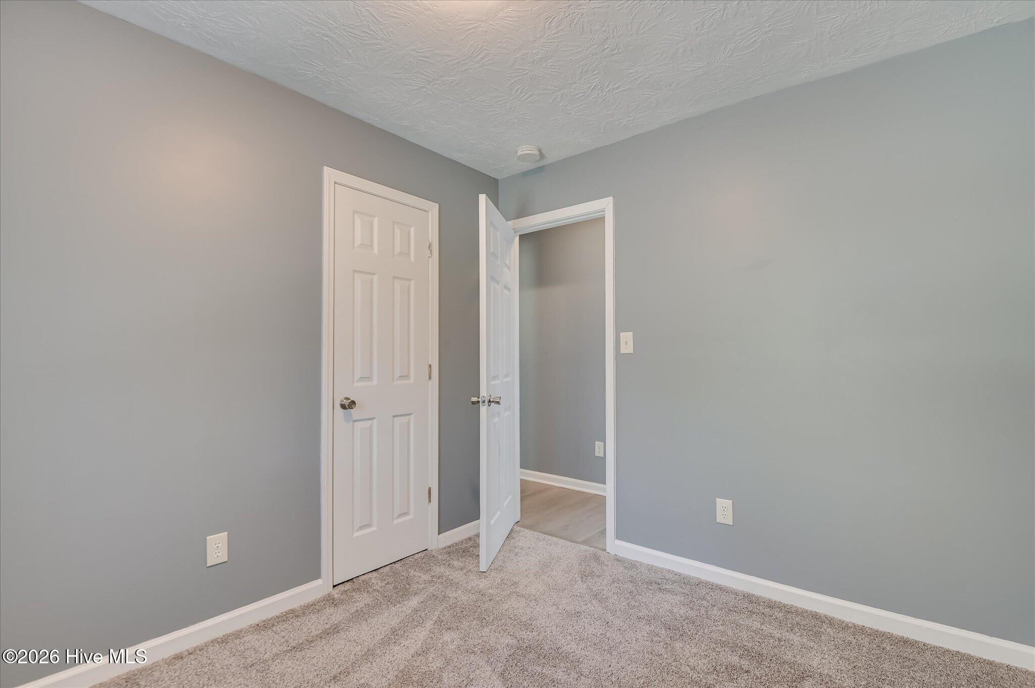 3219 Gerald Drive E Property Photo 28