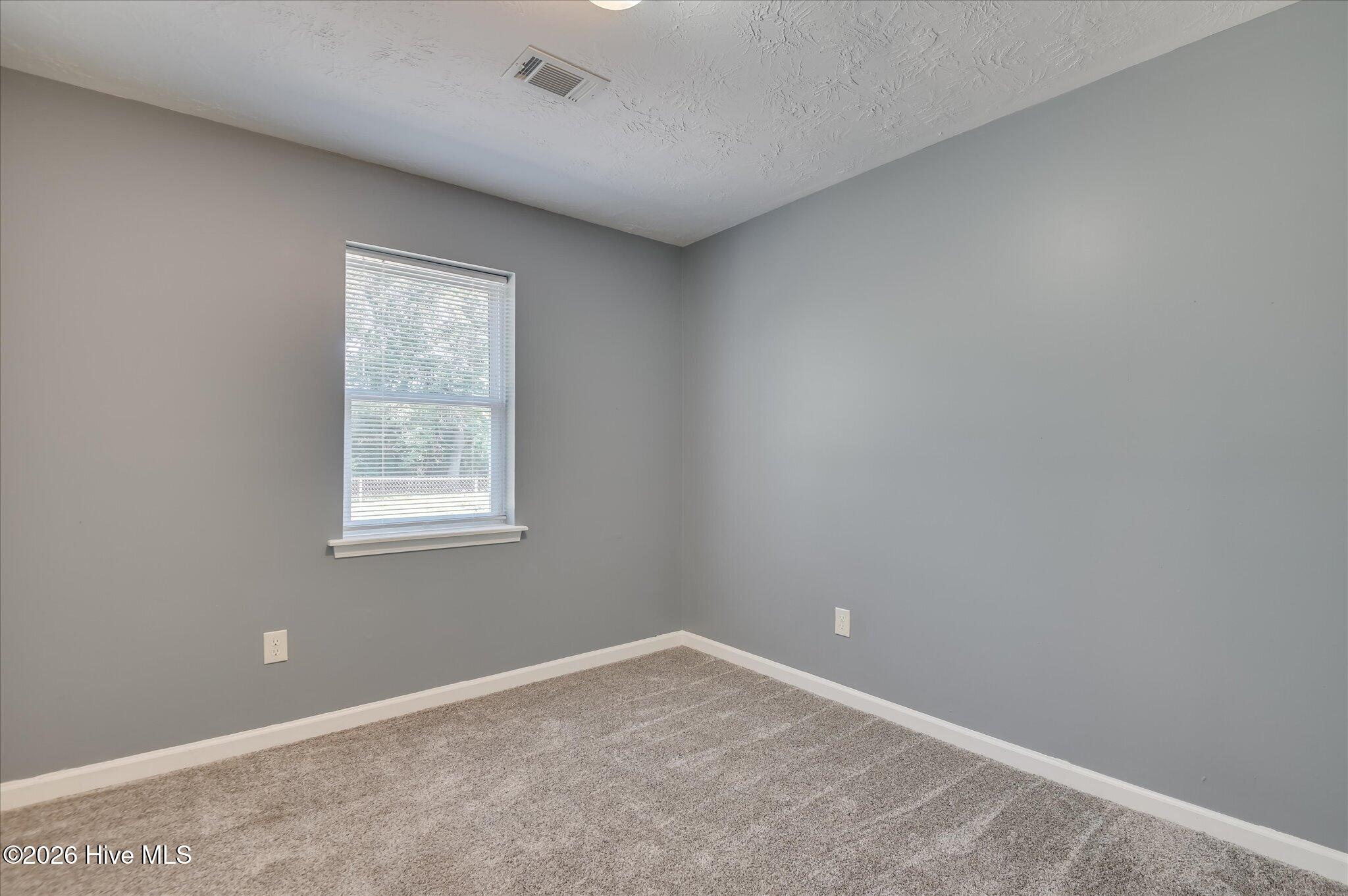 3219 Gerald Drive E Property Photo 30