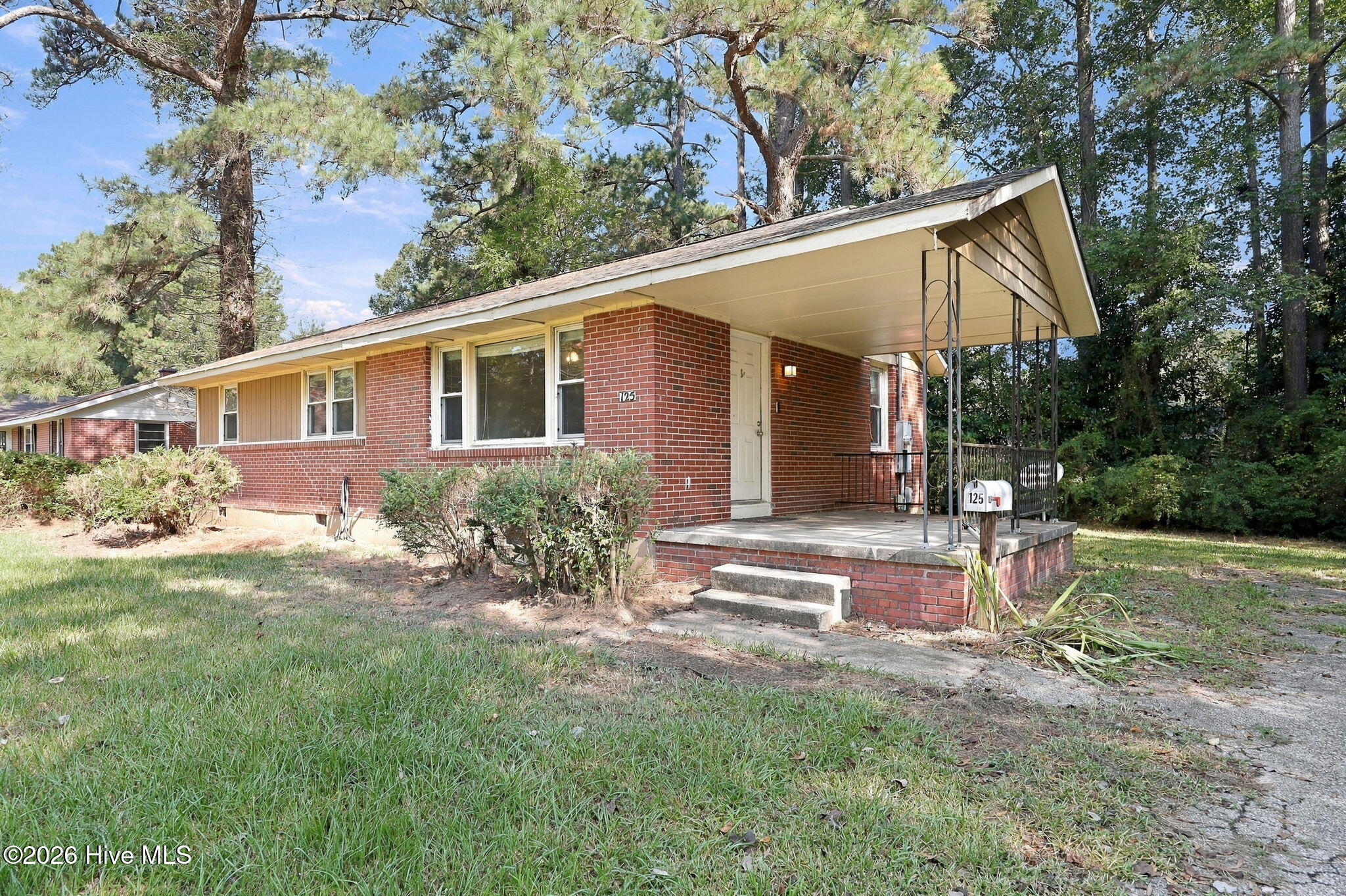 125 Kitt Drive Property Photo 3