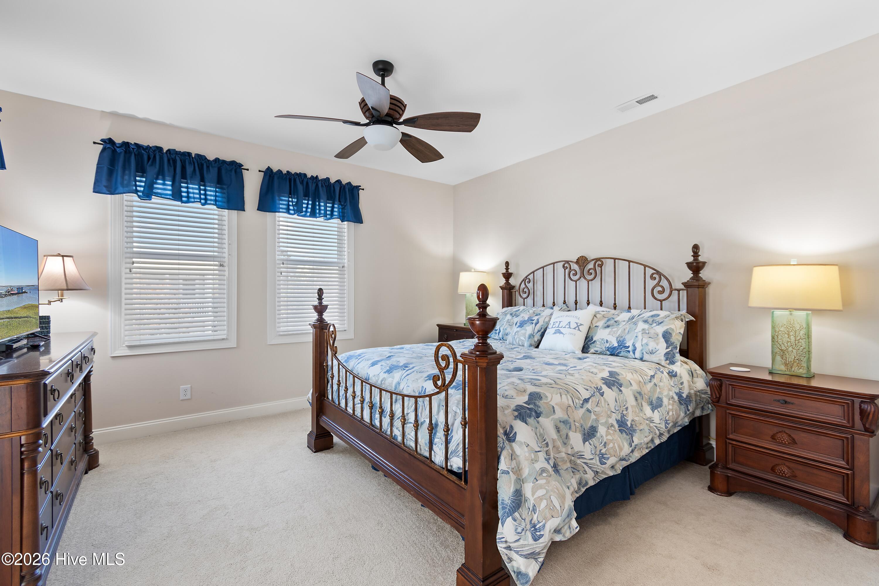 304 Marina View Drive Property Photo 12