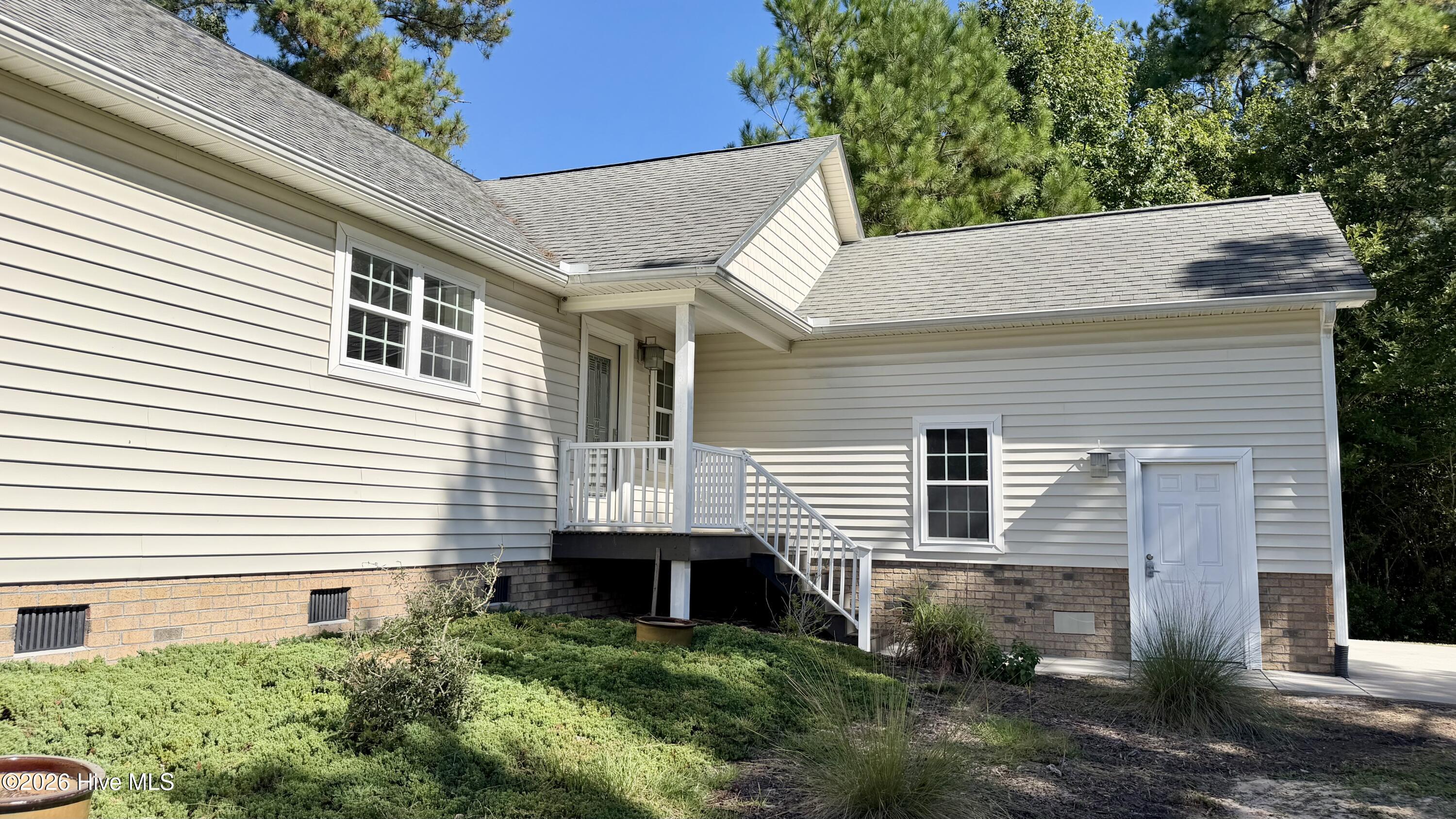 1114 Barkentine Drive Property Photo 11