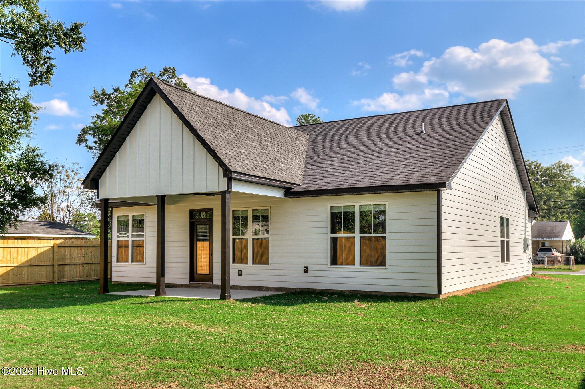 3215 Sycamore Drive Property Photo 39