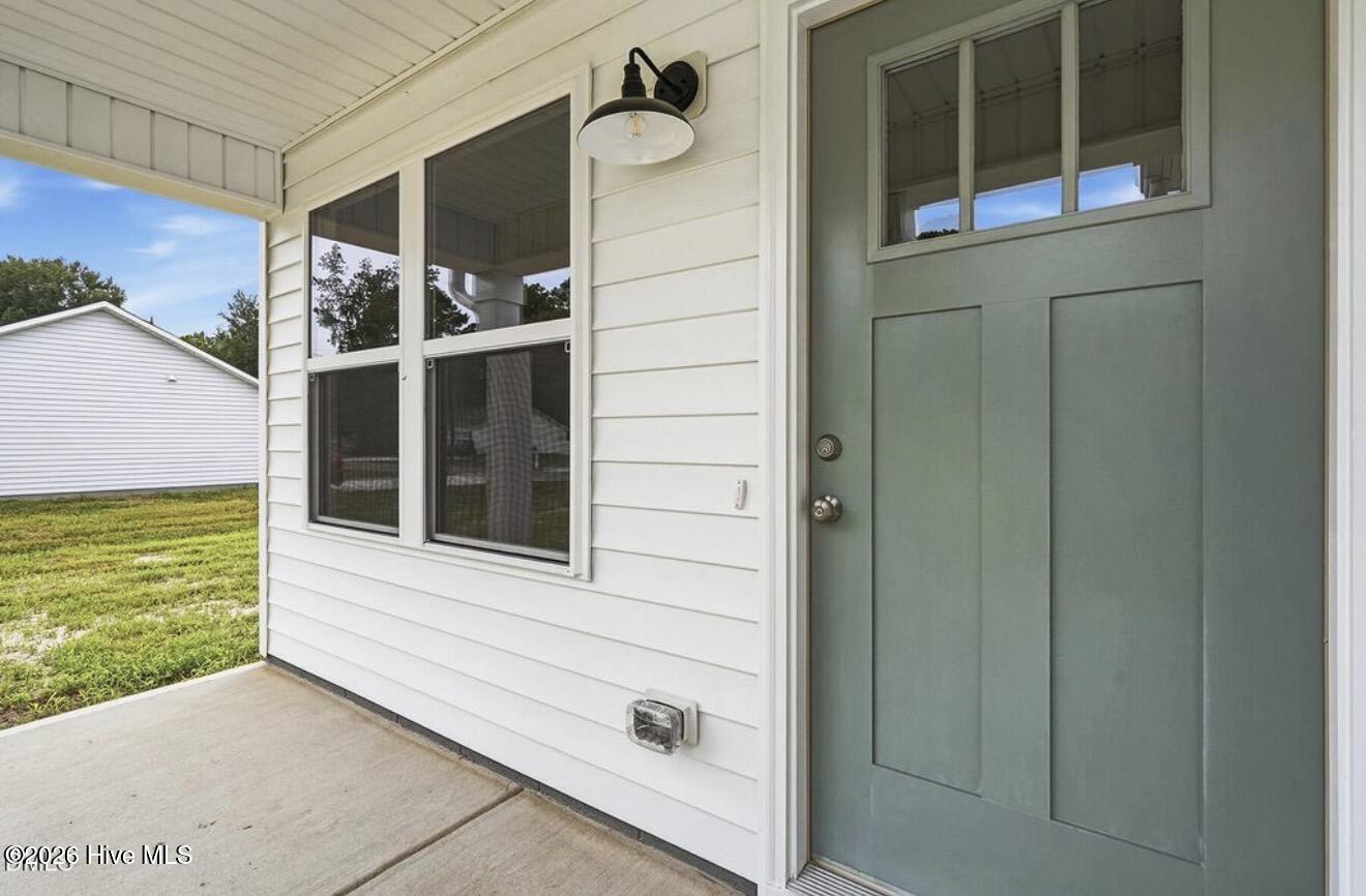 223 Rae Street Property Photo 5