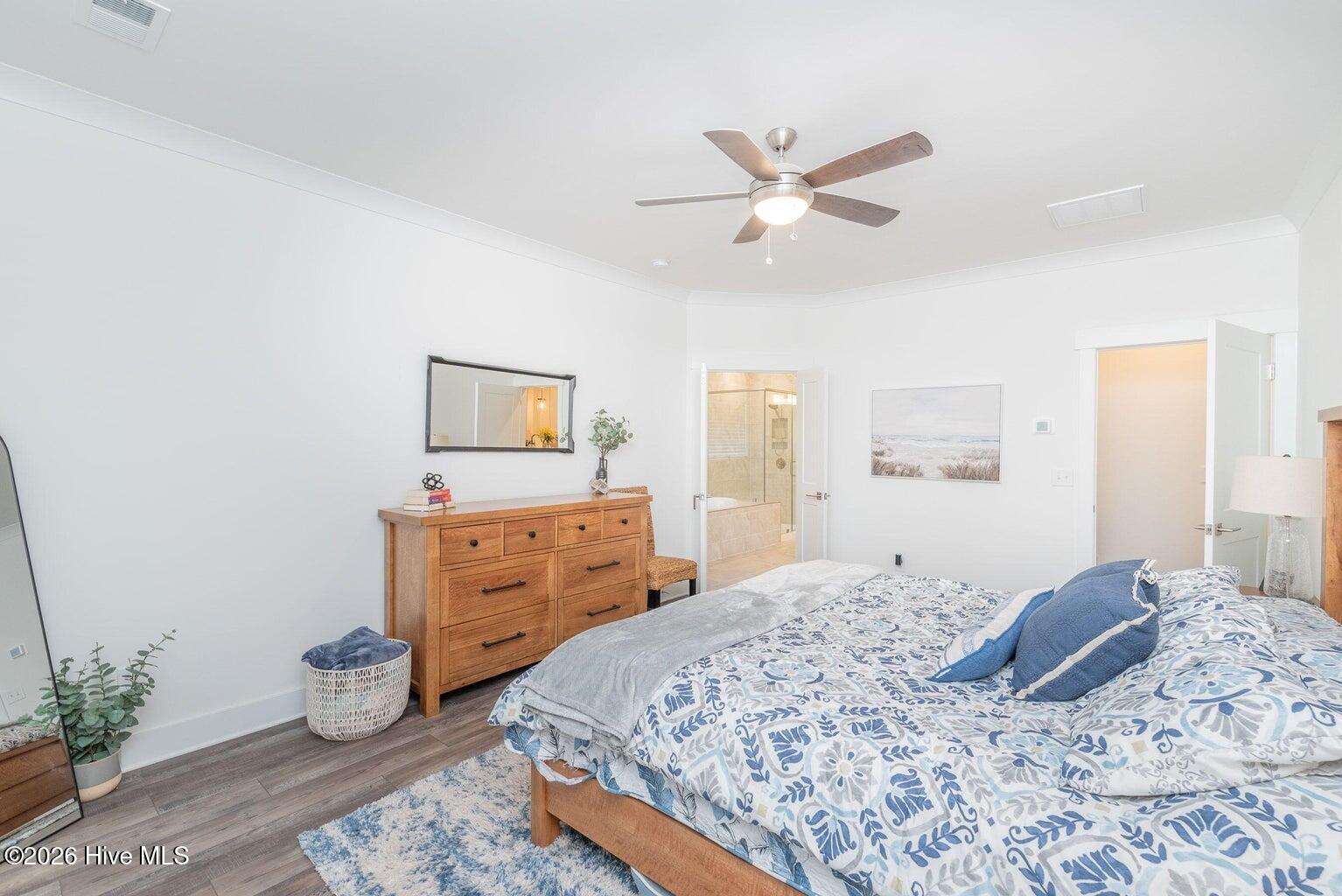 1099 Birdie Place Property Photo 14