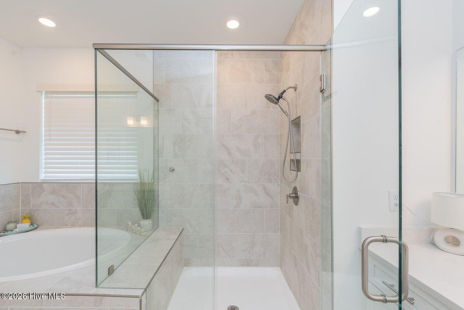 1099 Birdie Place Property Photo 17