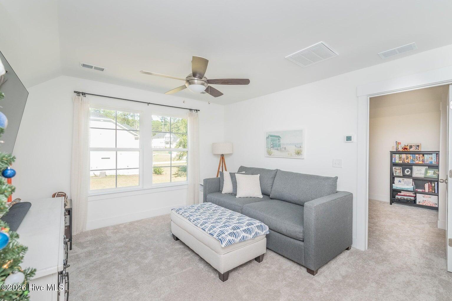 1099 Birdie Place Property Photo 22