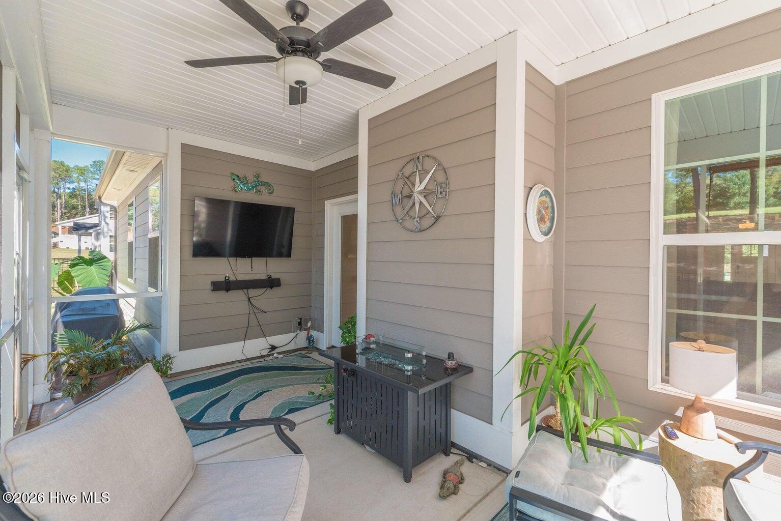 1099 Birdie Place Property Photo 25