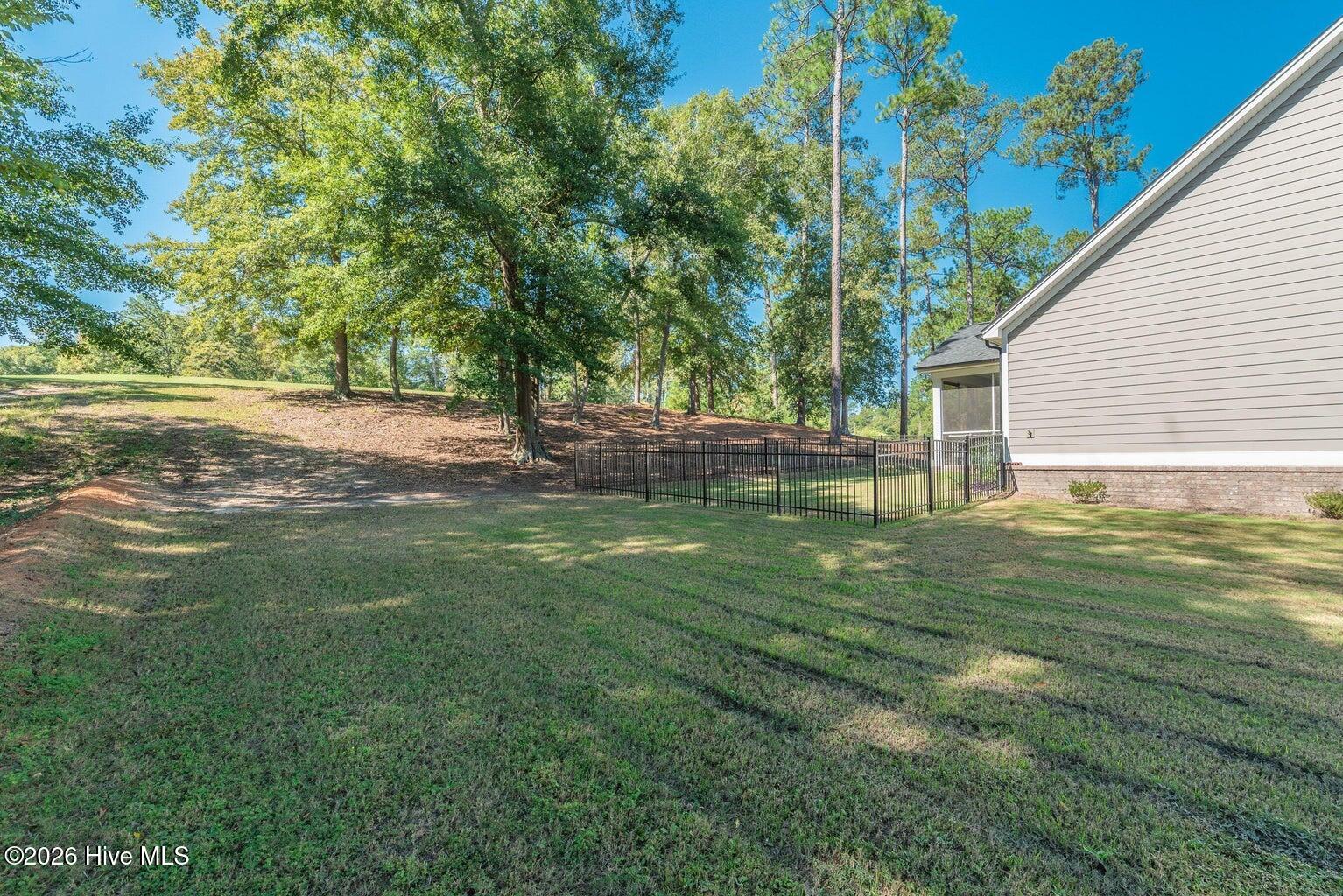 1099 Birdie Place Property Photo 32