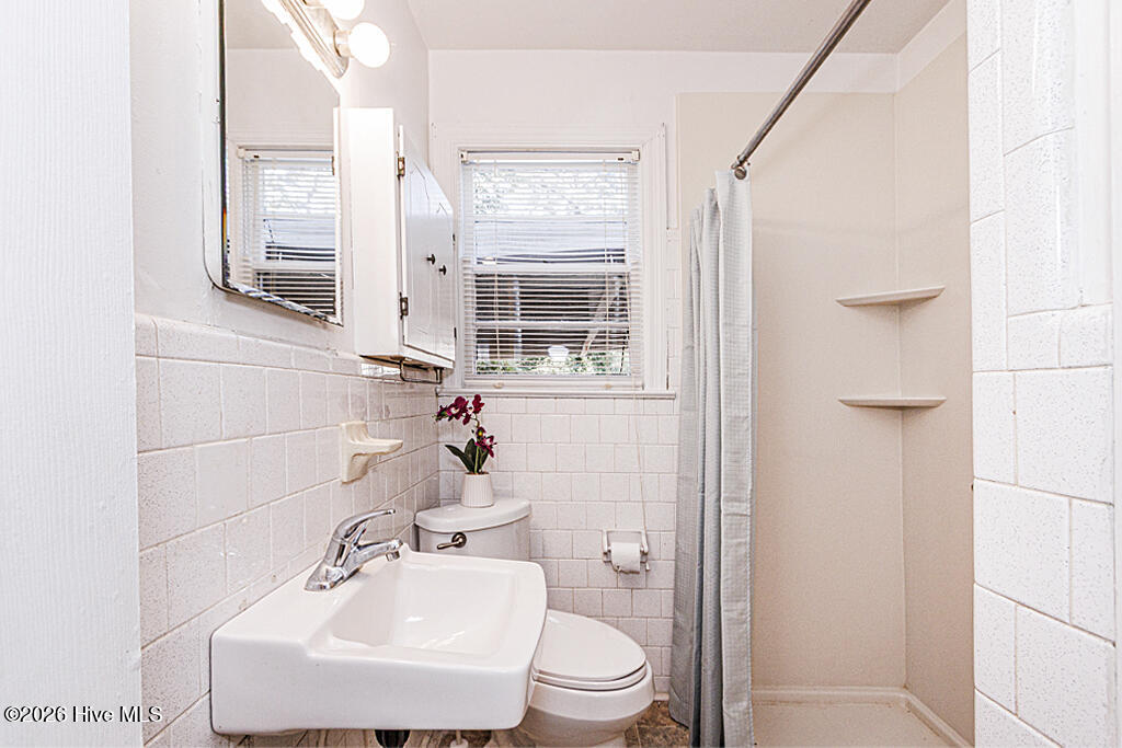 1017 Long Avenue Property Photo 14