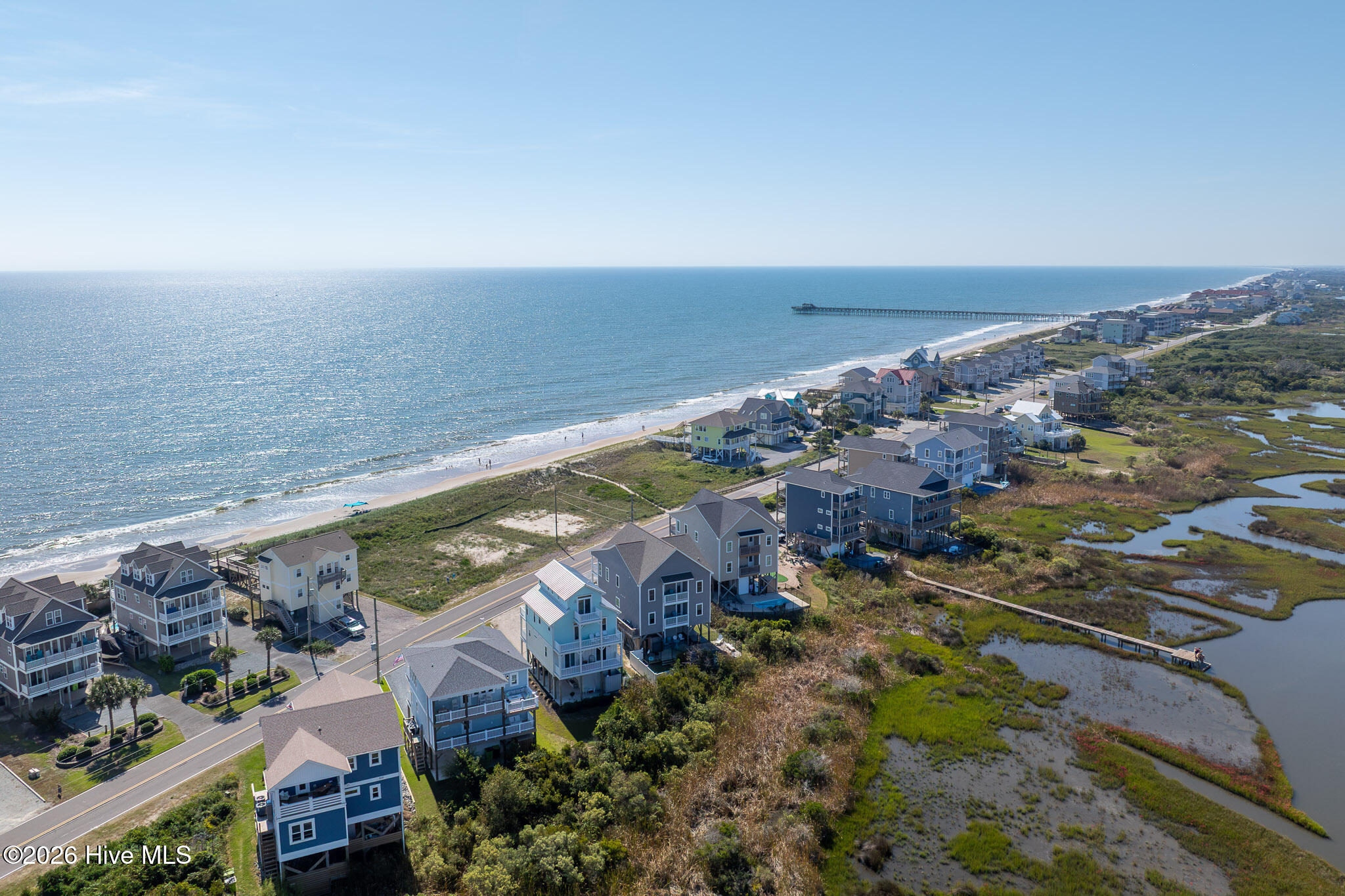 1121 New River Inlet Road Property Photo 6